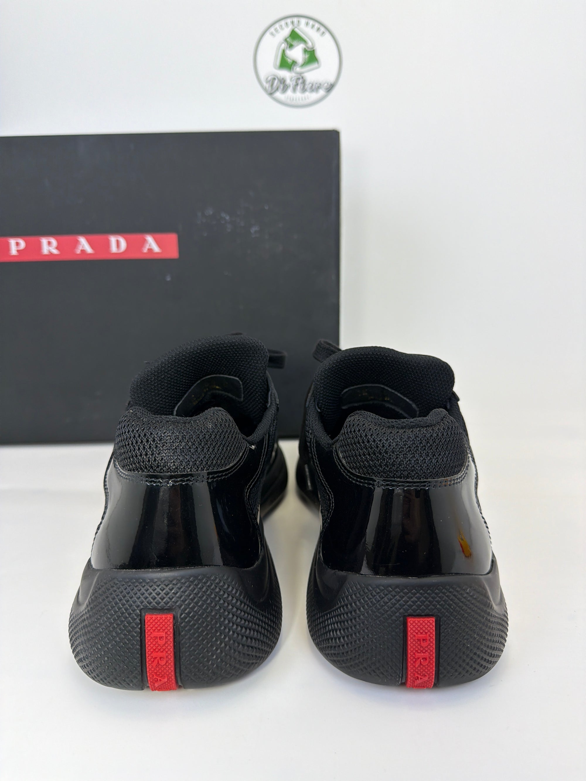 Prada cup Size 39