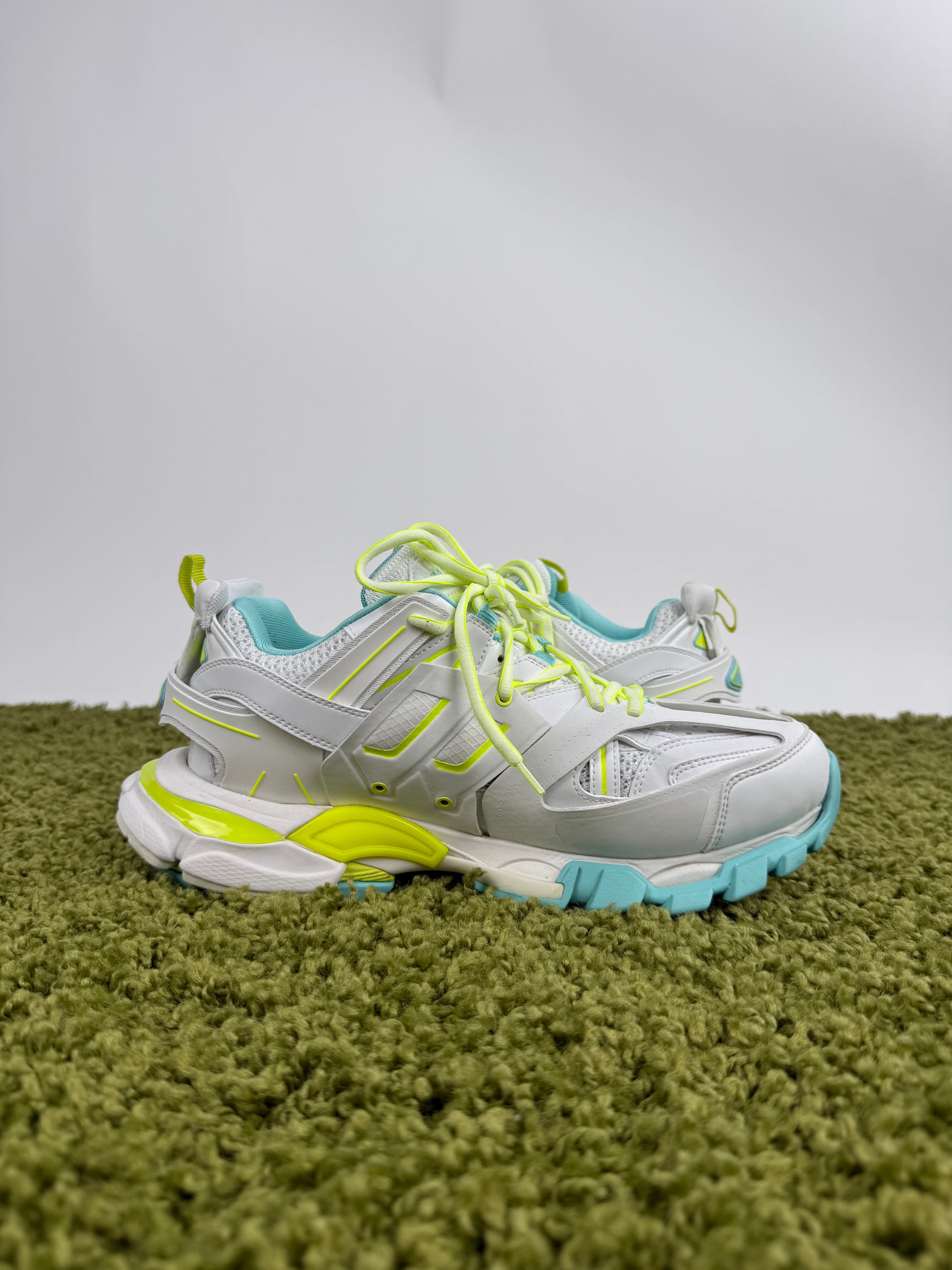 Balenciaga Track 43