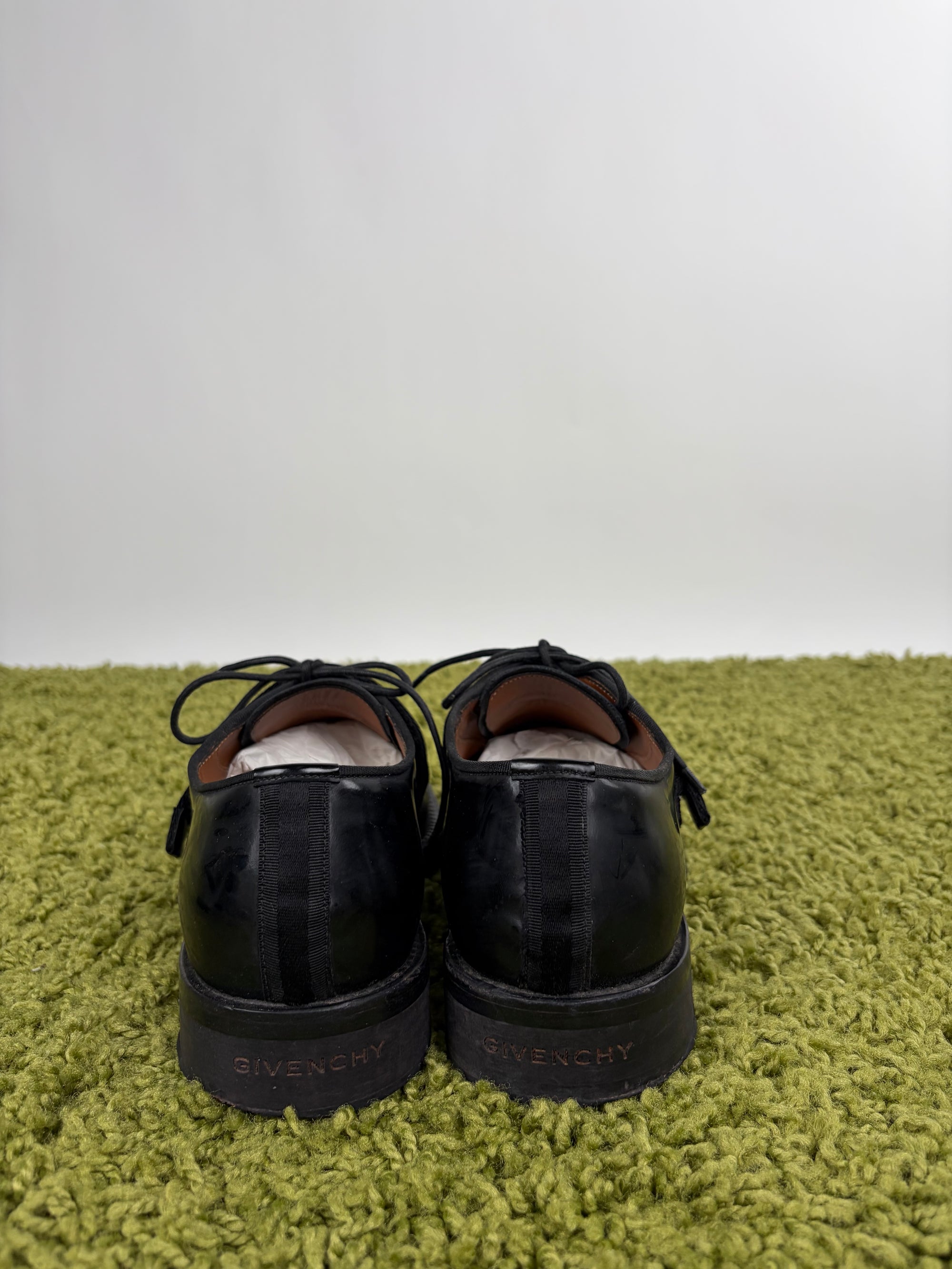 Cruz Givency Size 41 neri