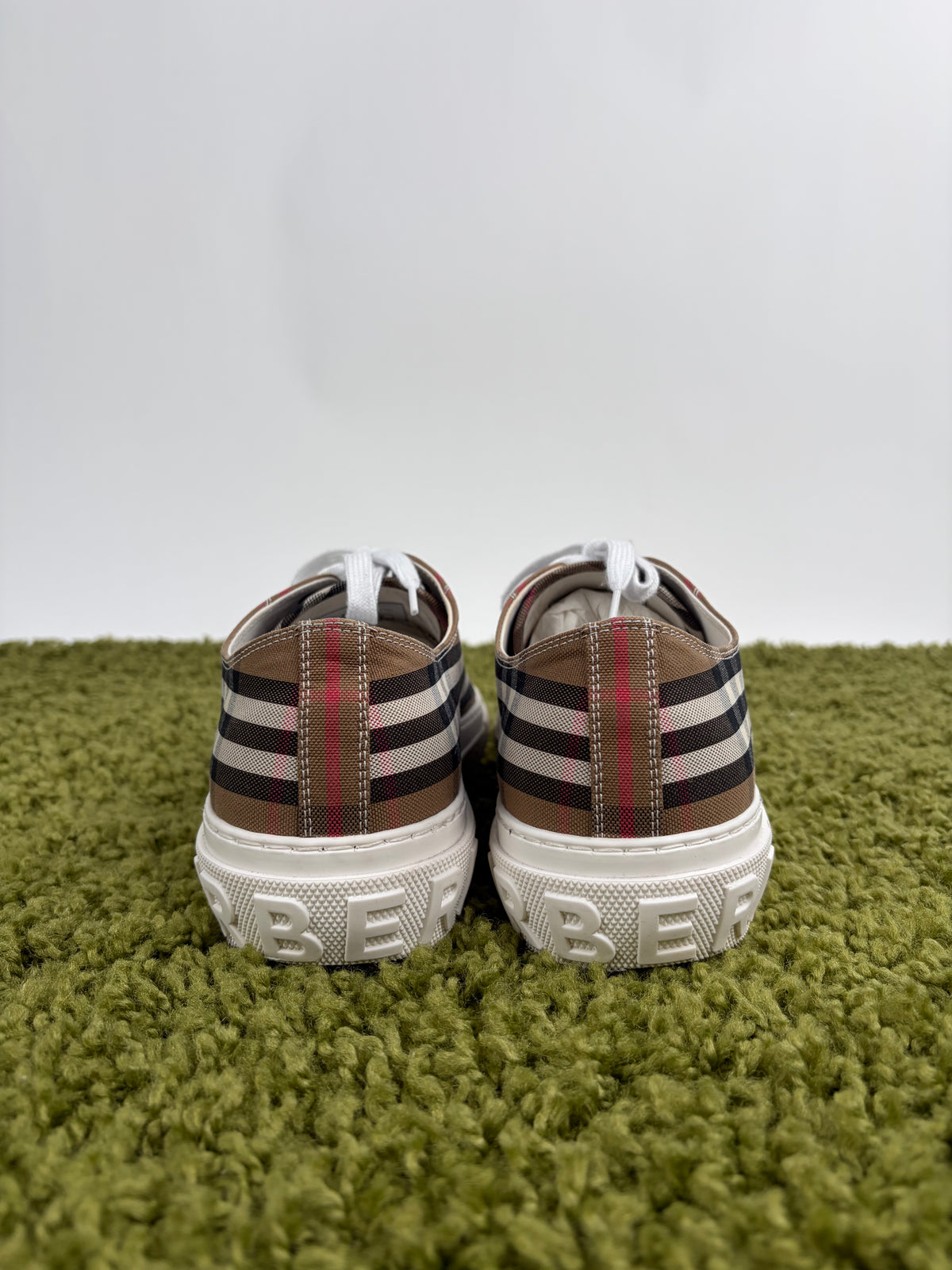 Burberry Check Sneaker Beige 45