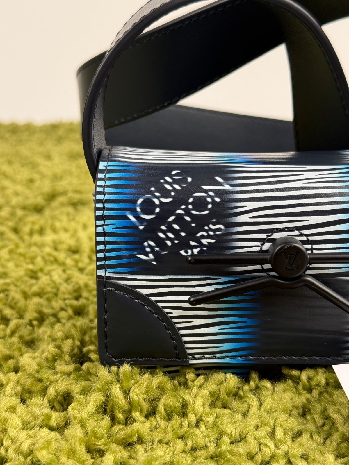 Borsa Micro Steamer Louis Vuitton Nera Multicolor - Second Hand Di Fiore