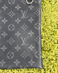 Pochette Louis vuitton voyage nera