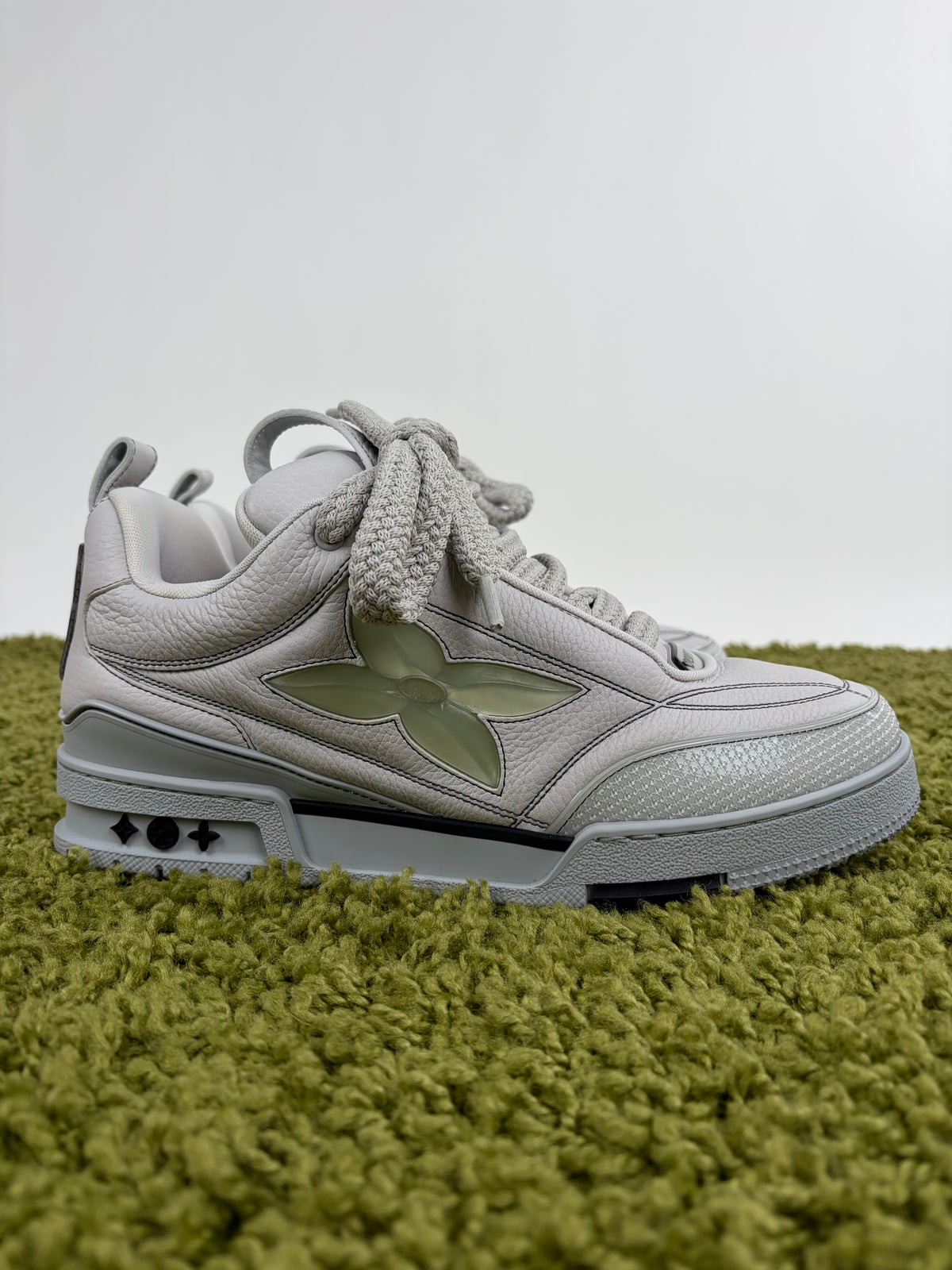 Louis Vuitton Skate grigio 9