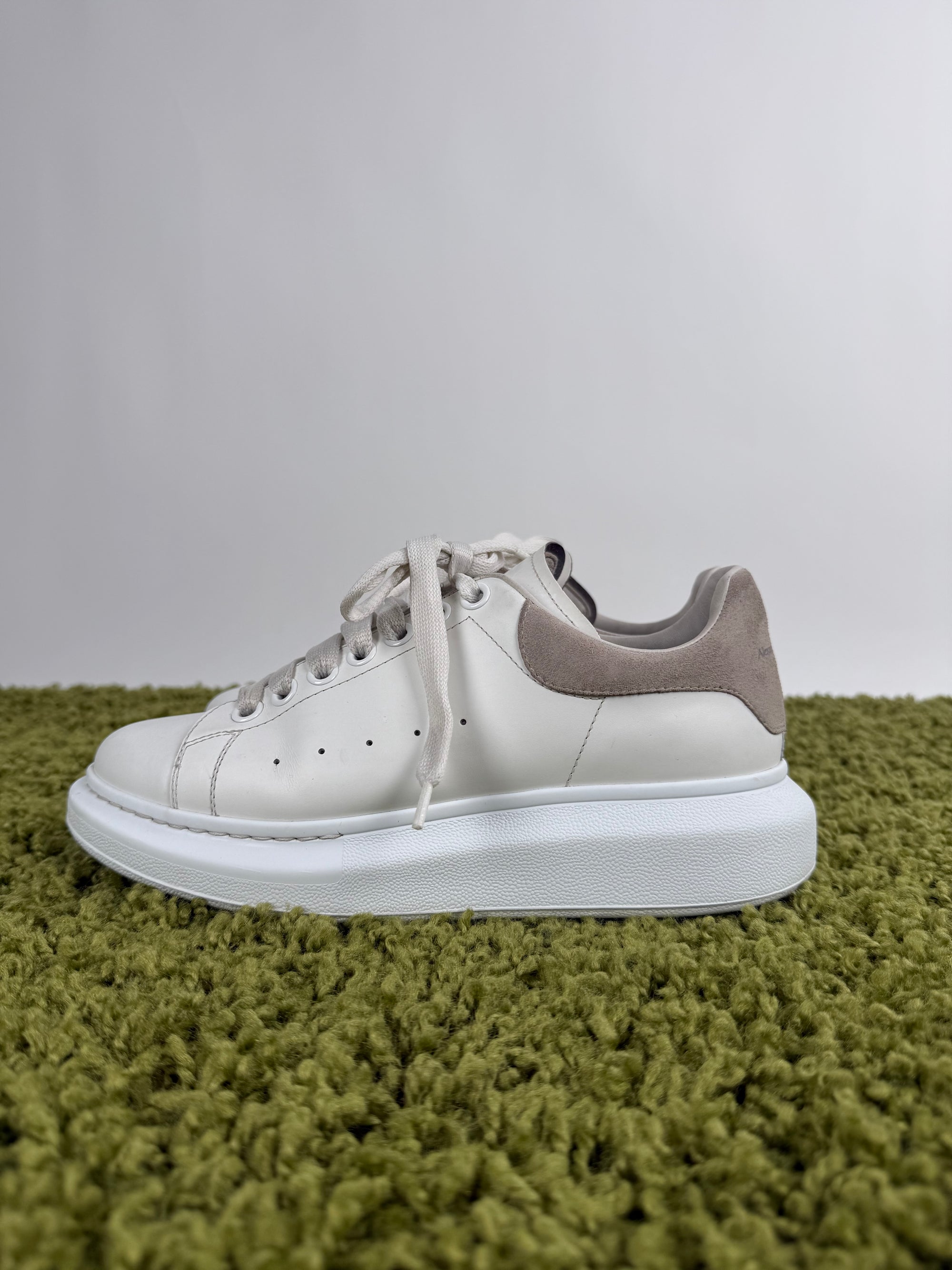 Alexander Mcqueen Sneaker Bianca 38.5
