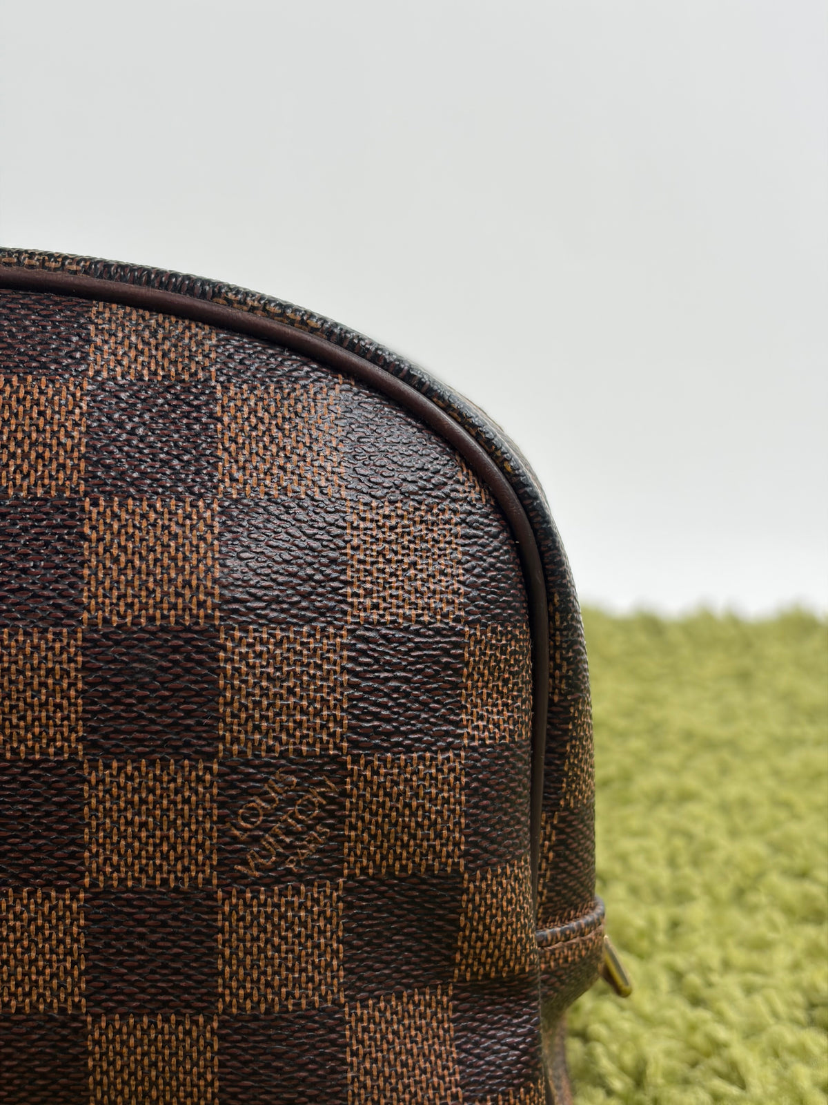 Beauty Case Louis Vuitton in tela Damier Marrone