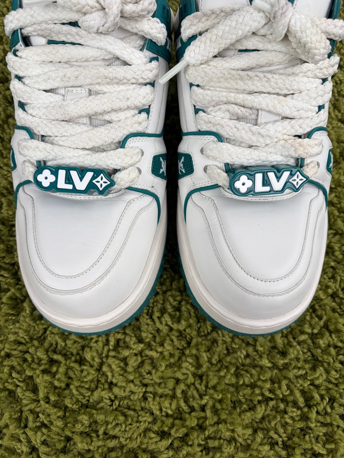 Louis Vuitton Trainer Maxi Bianca Verde 7.5 - Second Hand Di Fiore