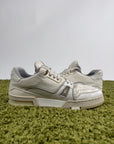 Louis Vuitton Trainer 42 veste 43