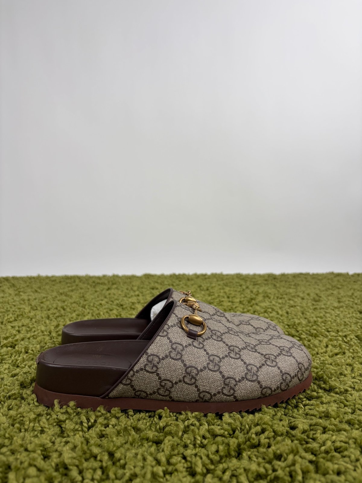 Sandali Gucci Size 37.5 beige e marroni - Second Hand Di Fiore