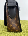 Borsa Messenger Louis Vuitton Macassar Archy Gm con finiture in pelle nera