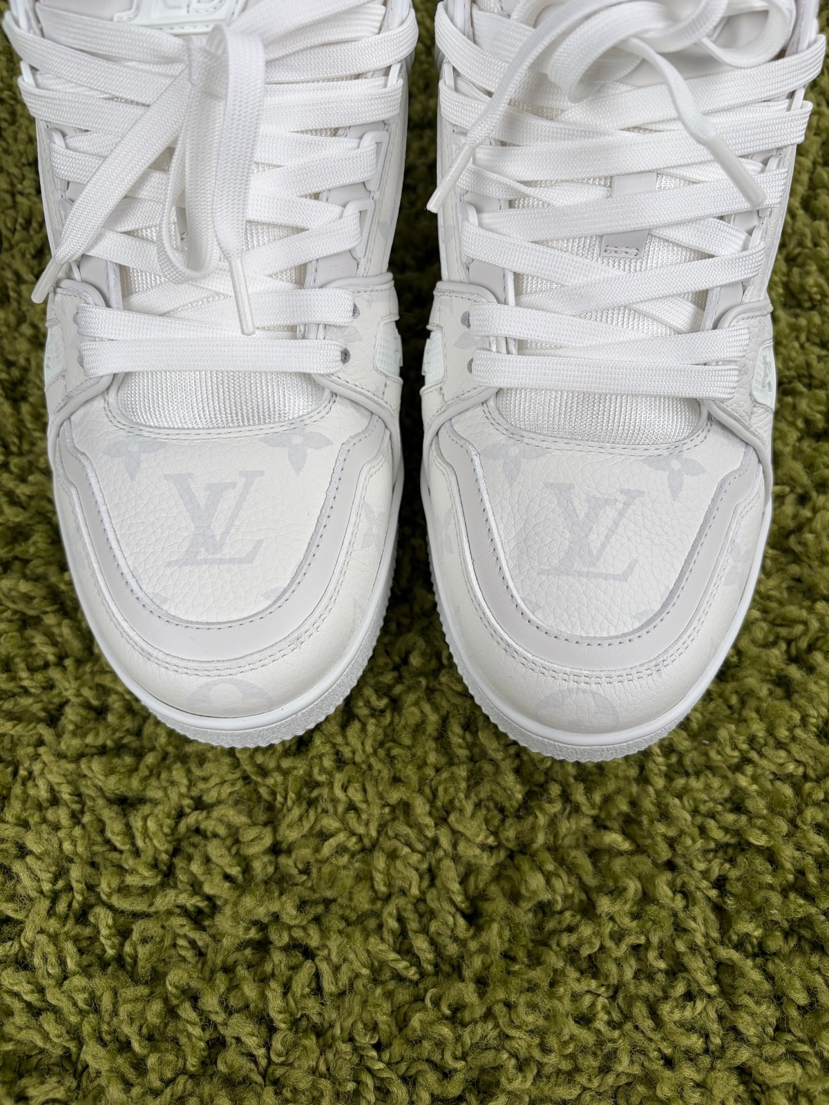 Louis Vuitton Trainer in pelle Bianca 6.5 - Second Hand Di Fiore