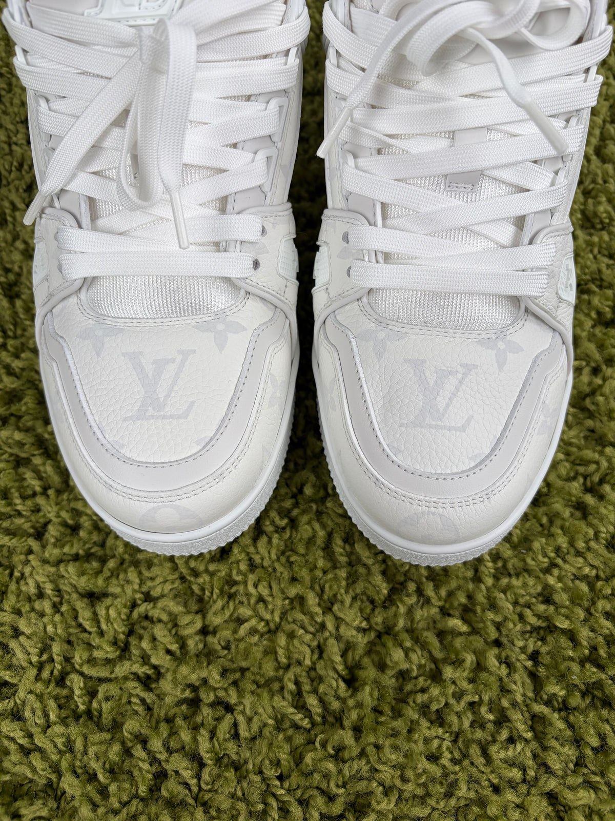 Louis Vuitton Trainer in pelle Bianca 6.5