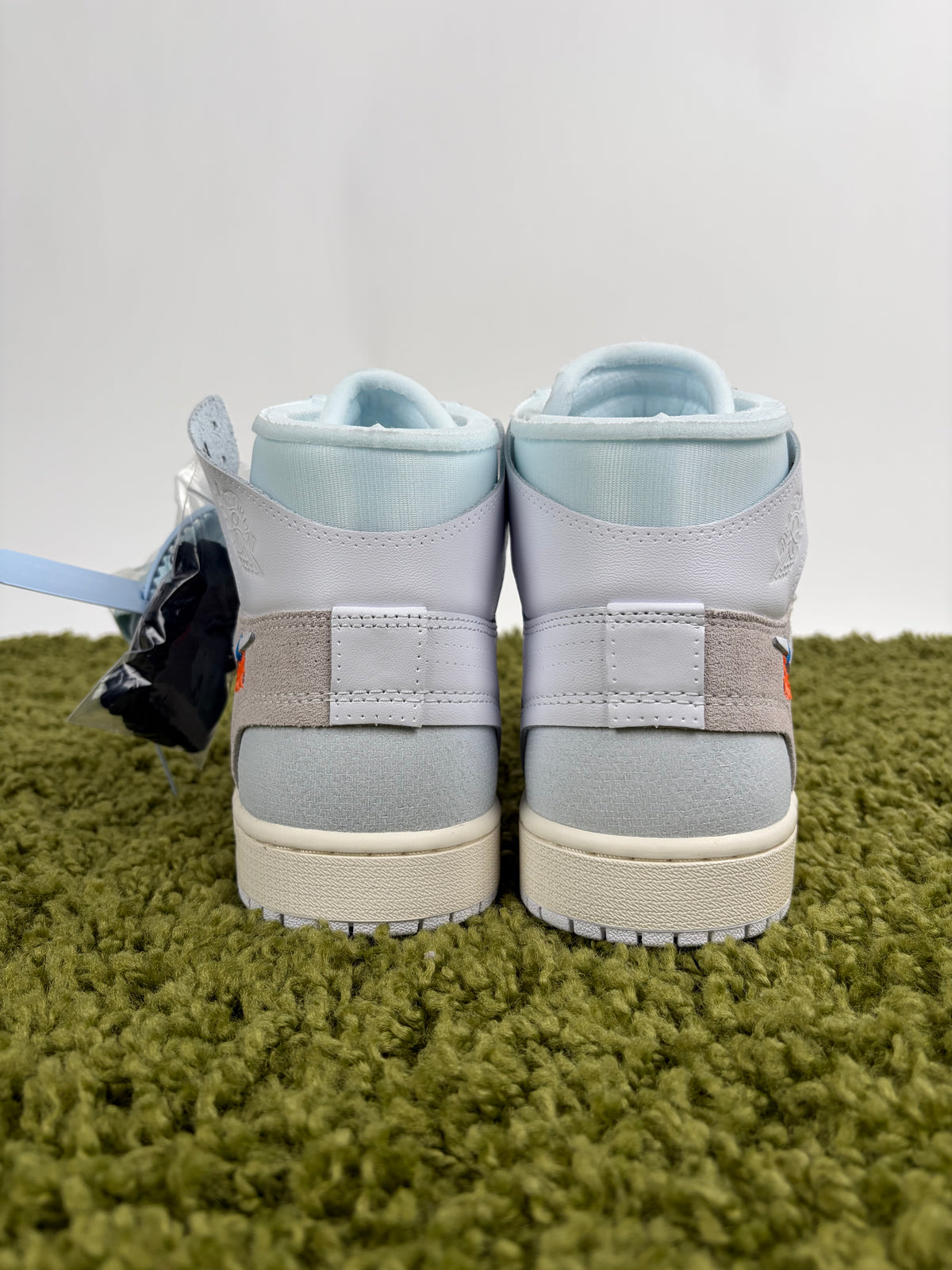 Nike Air Jordan 1 High X Off White Alaska 44