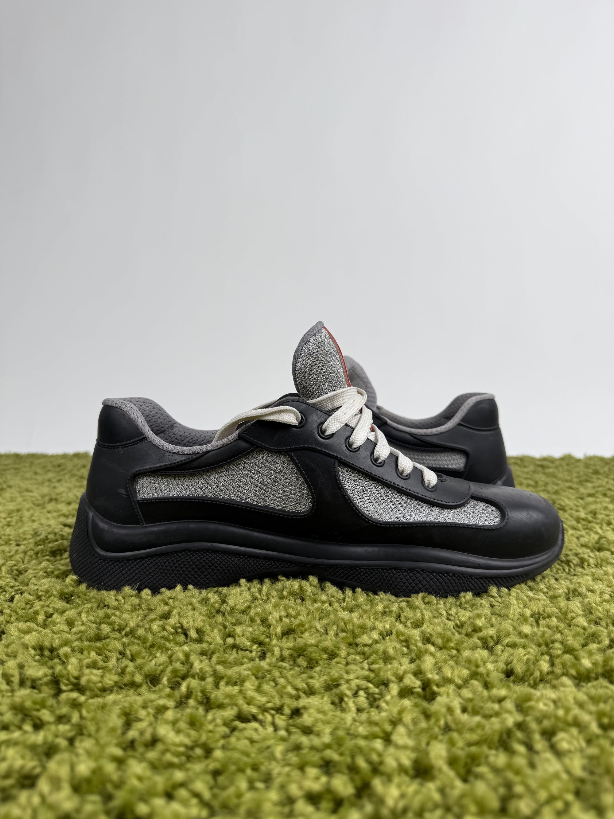 Prada Ameirca’s Cup Nere 42