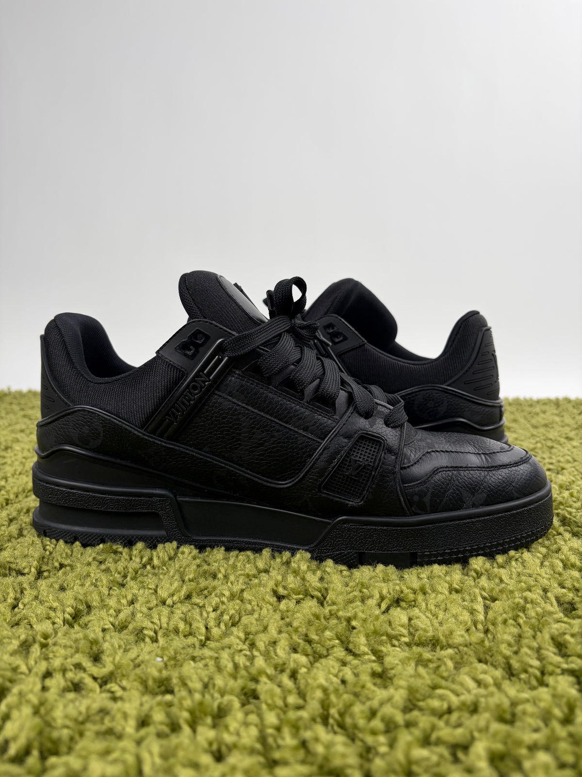 Louis Vuitton Trainer Nera 7.5