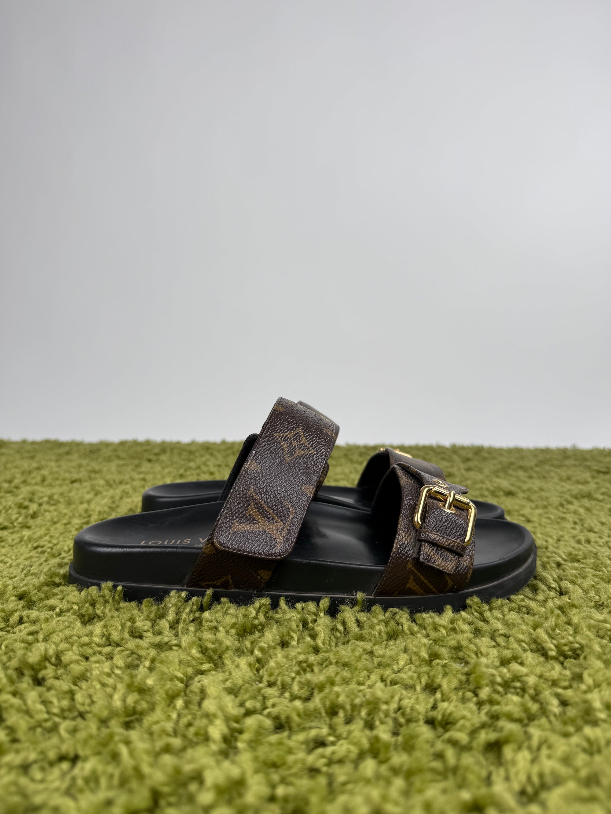 Mule Bom Dia  Louis Vuitton Marrone