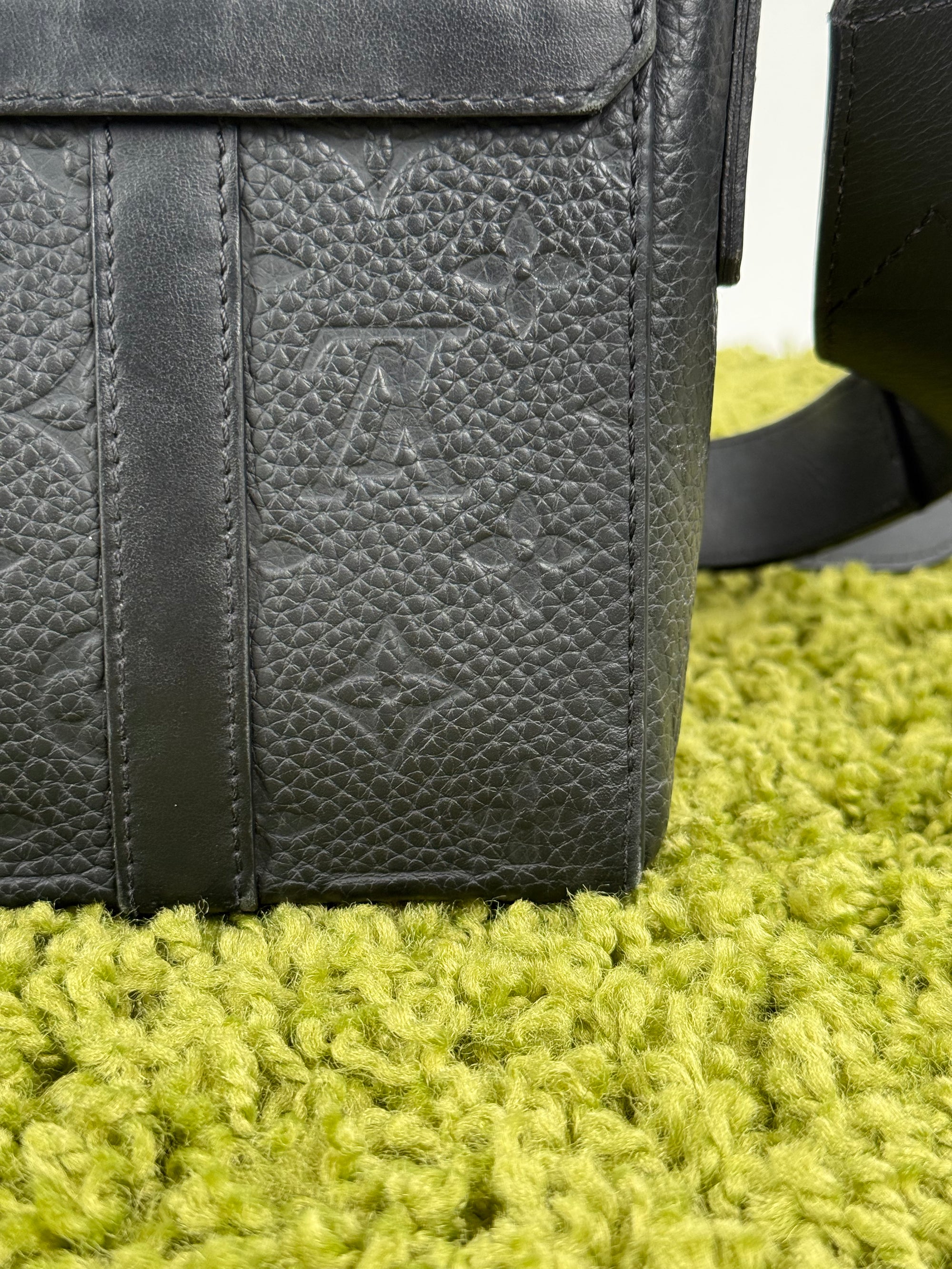 Borsa a tracolla Monogram Taurillon Soft Trunk Messenger Louis Vuitton