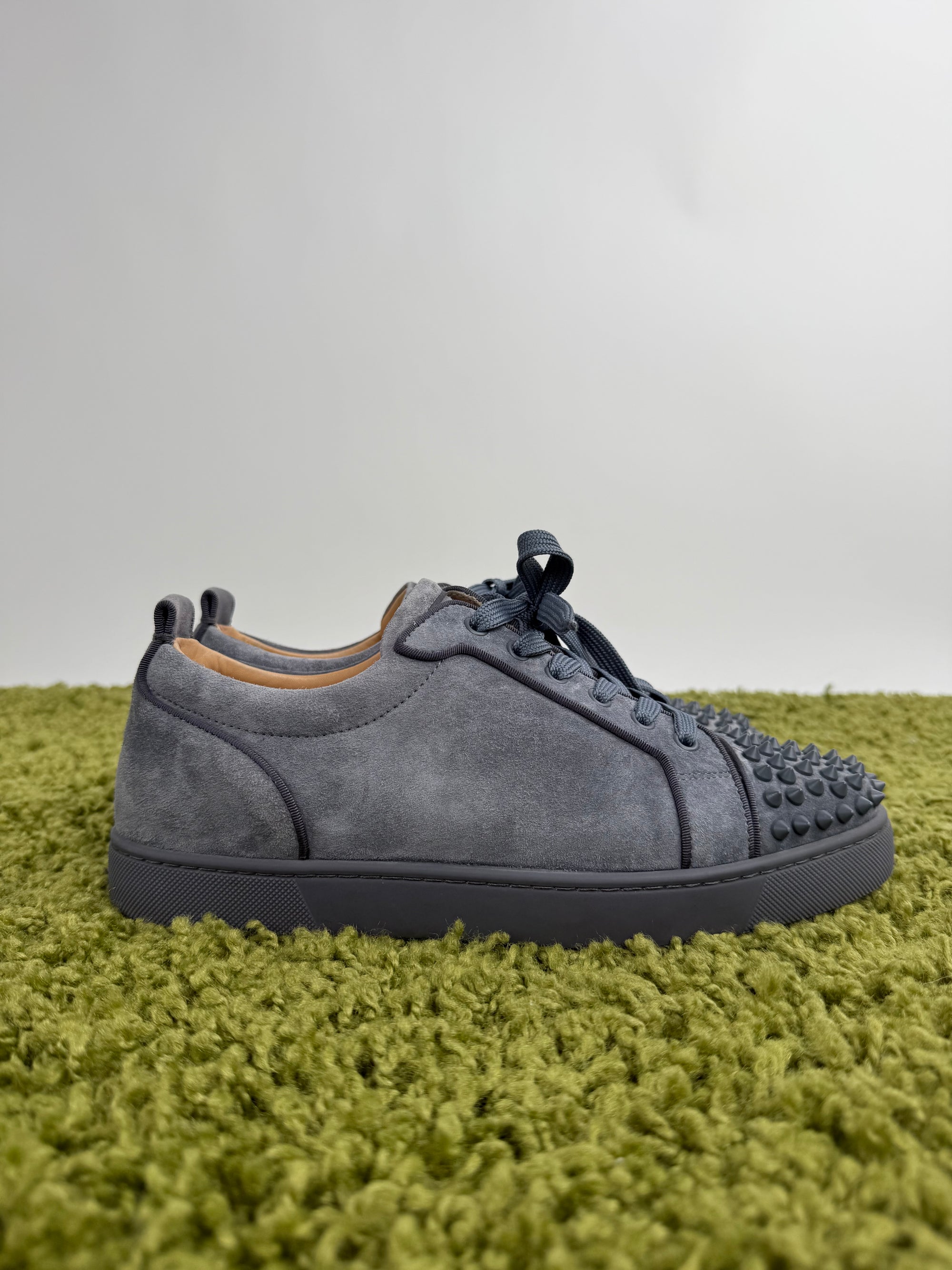 Christian Louboutin Spikes Grigio 42
