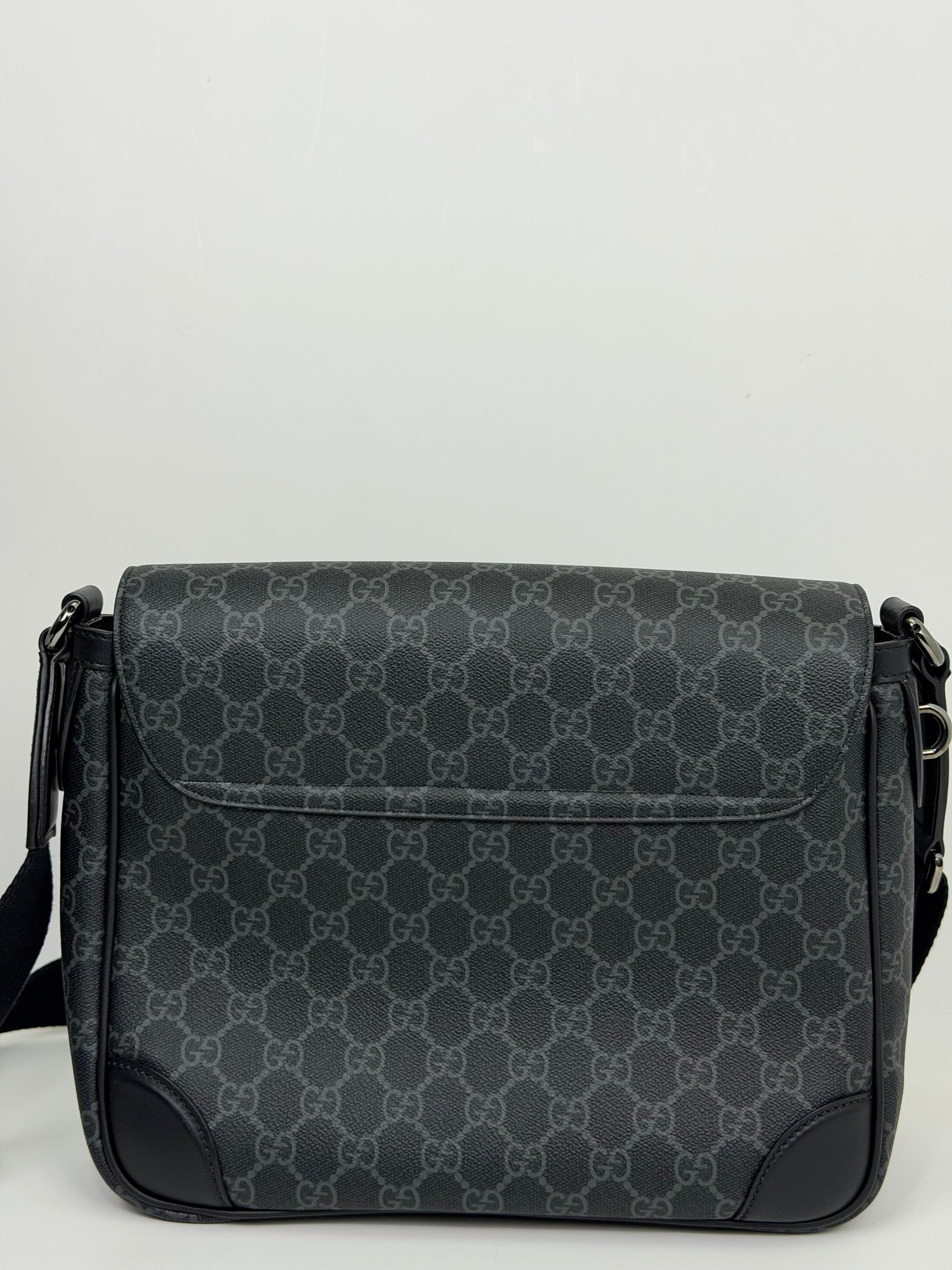 Borsello Gucci grigio e nero