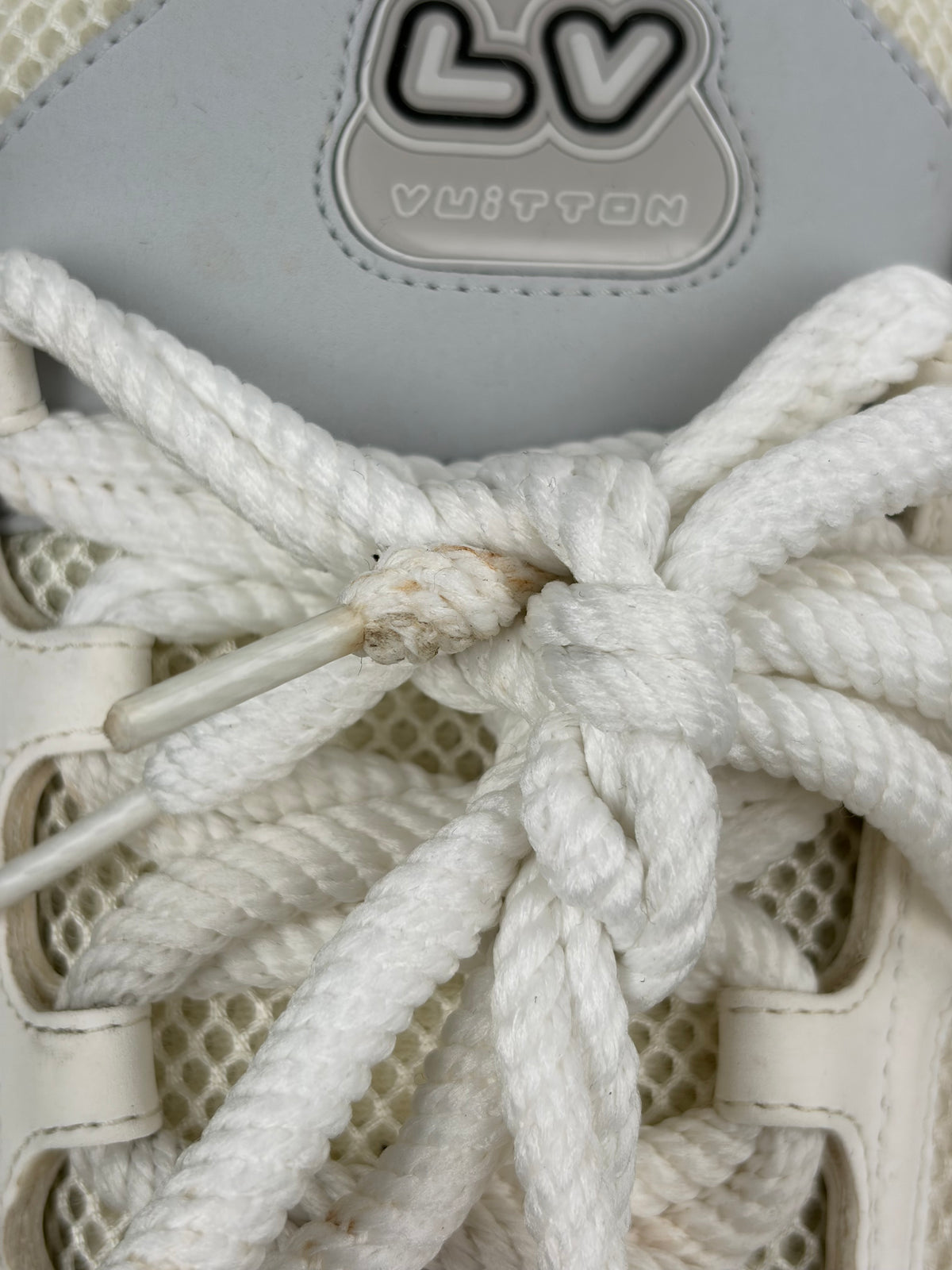 Louis Vuitton Skate Bianca 11