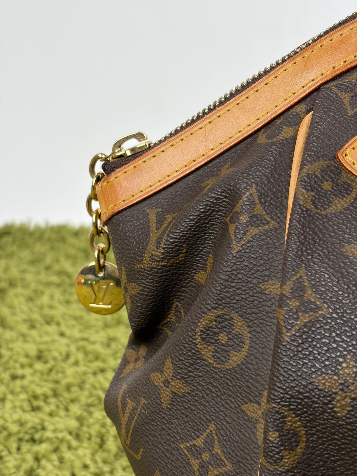 Borsa Louis Vuitton Tivoli PM Marrone
