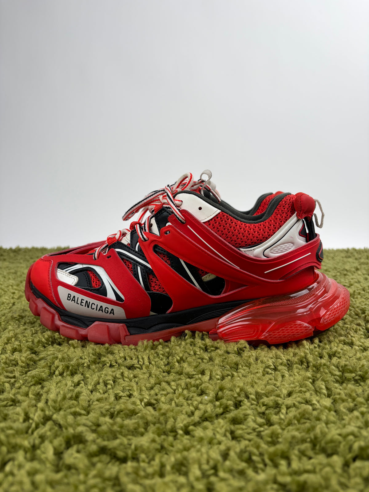 Balenciaga Track Rossa 42