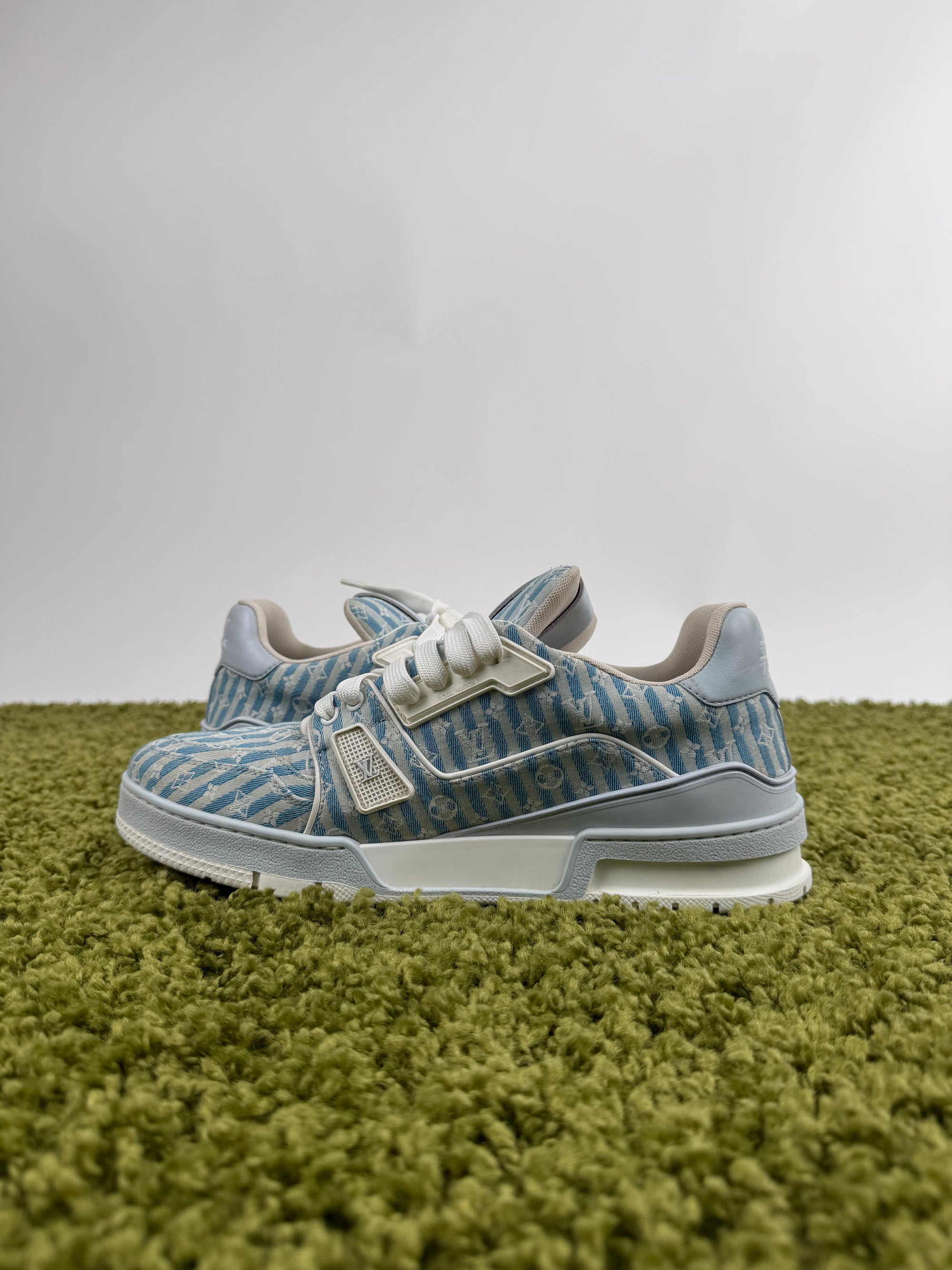 Louis Vuitton Trainer x Mykonos 42 veste 43