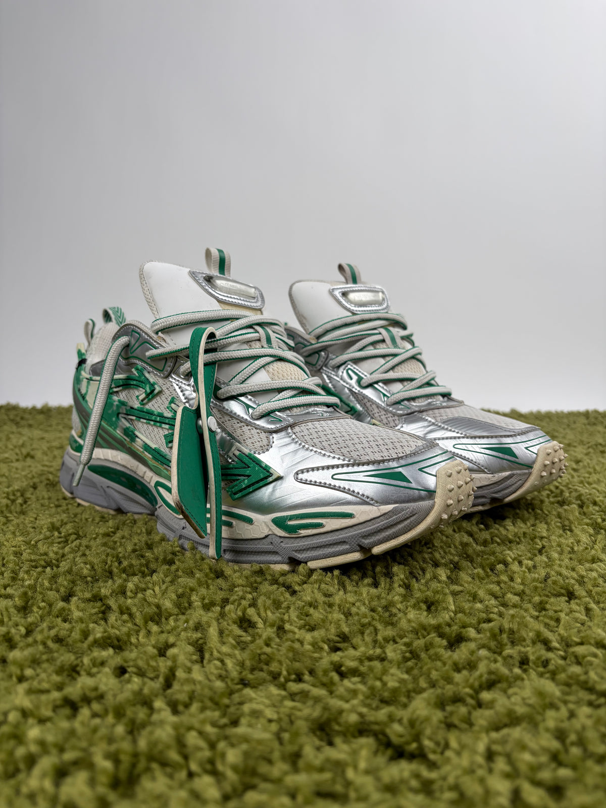 Off-White Verde Multicolor 46