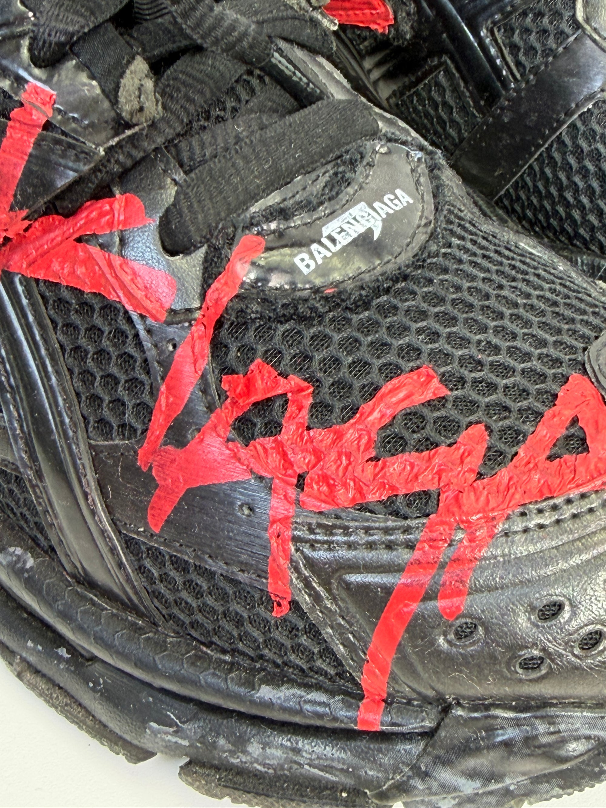 Balenciaga runner 43