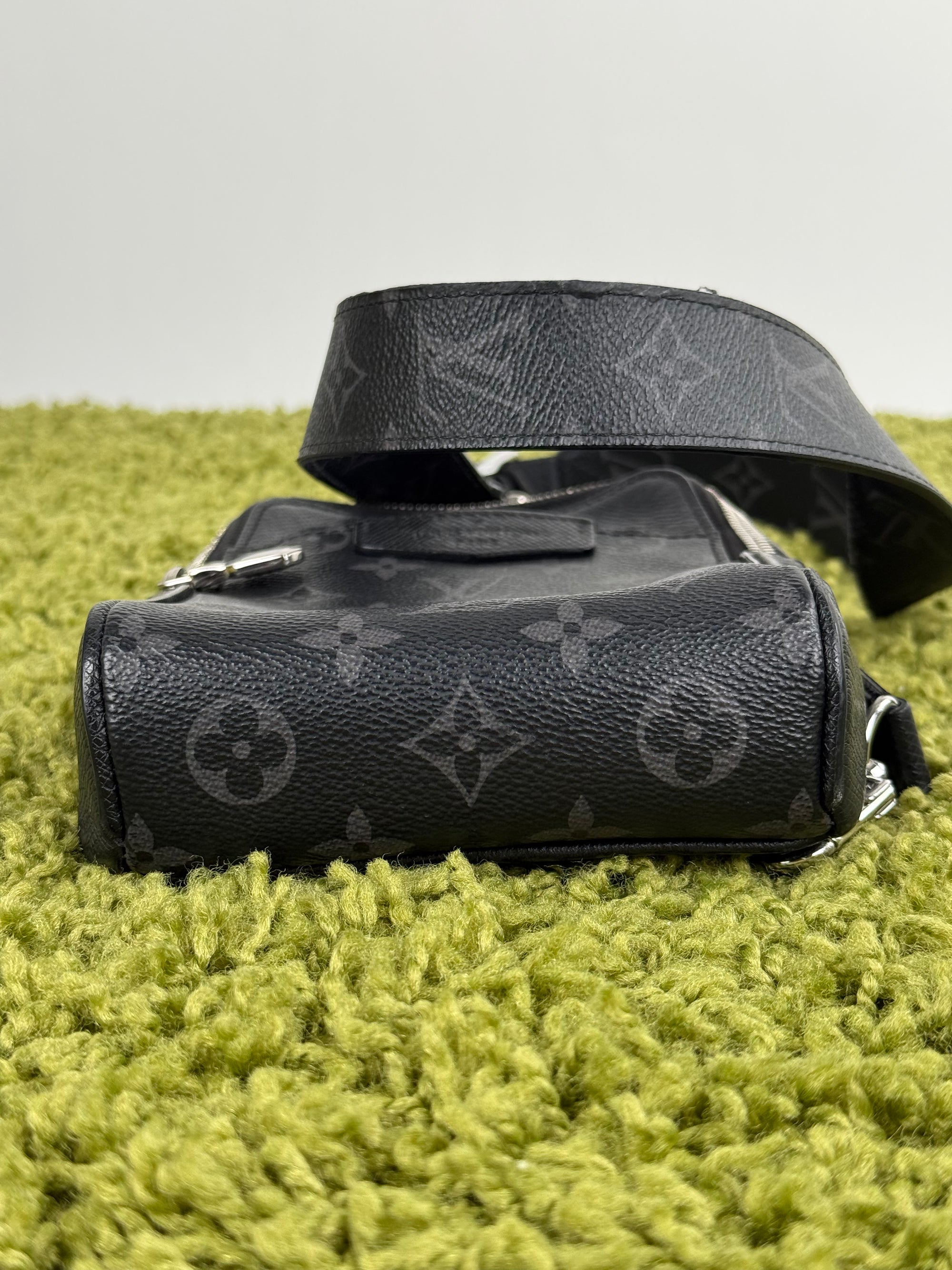 Borsa Outdoor Louis Vuitton Nera