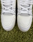 Louis Vuitton Trainer Bianca 7.5