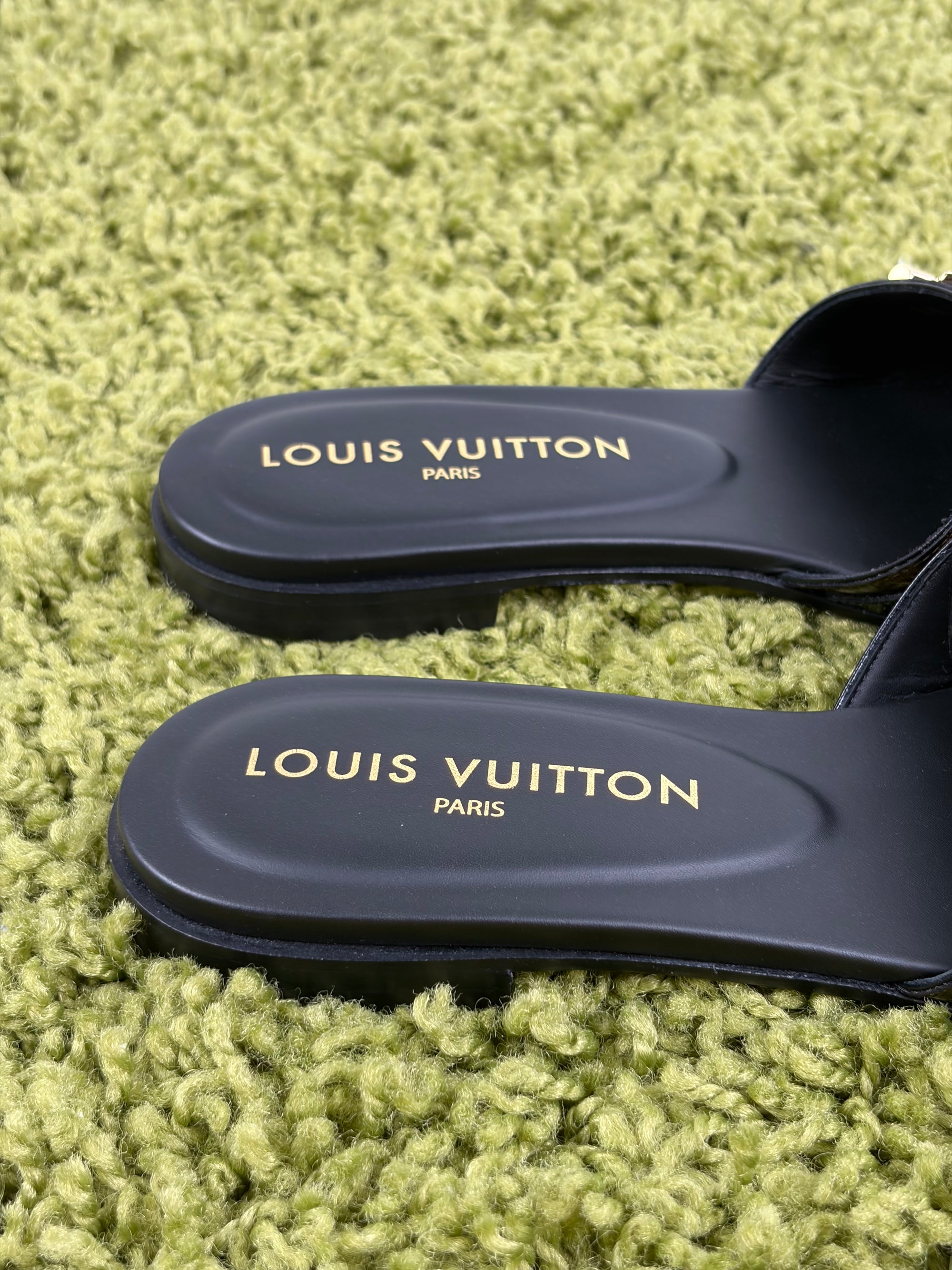 Ciabatte louis vuitton revival leather mules Size 36 nere e marroni