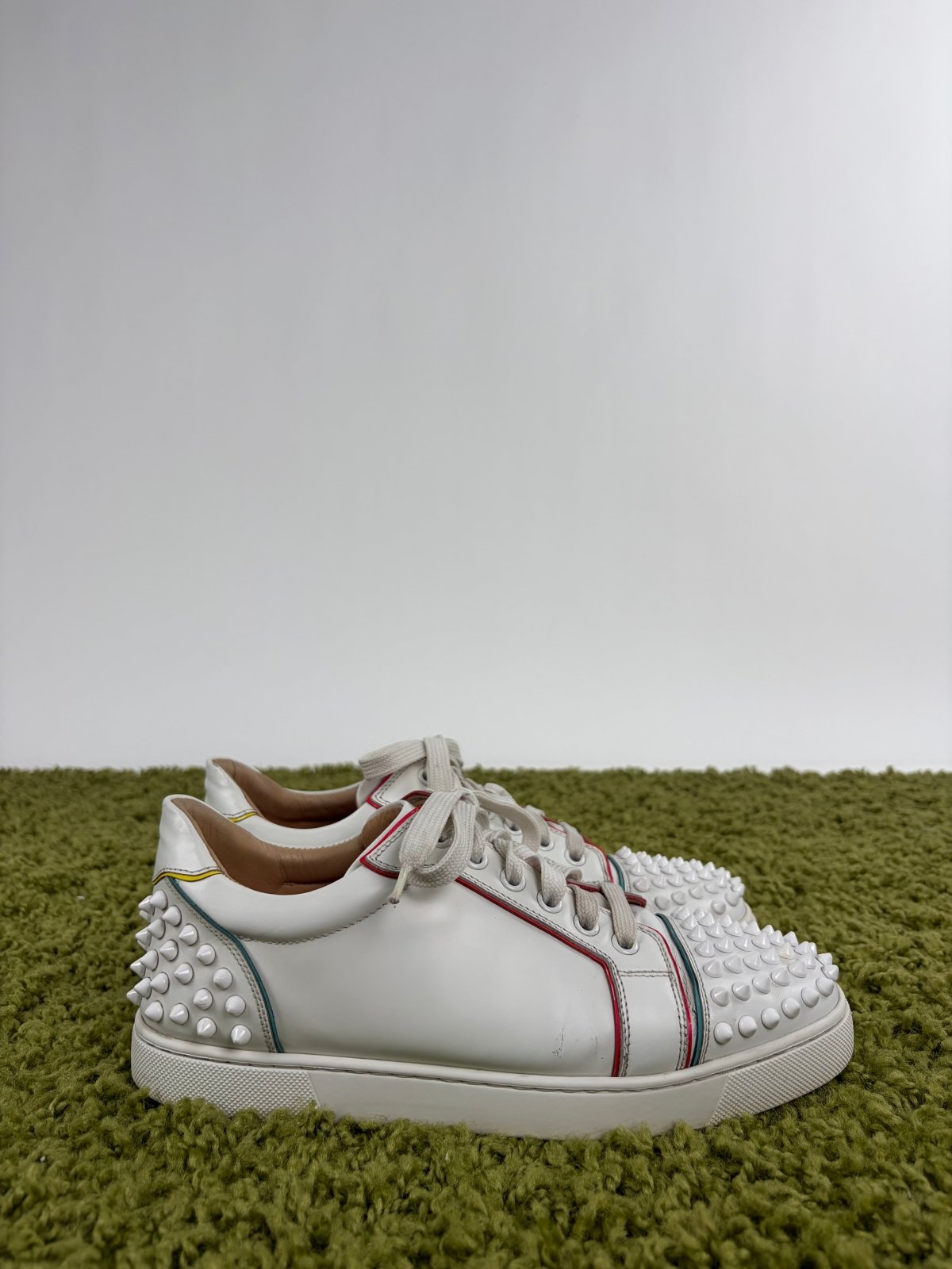 Louboutin basse Size 38 bianche - Second Hand Di Fiore