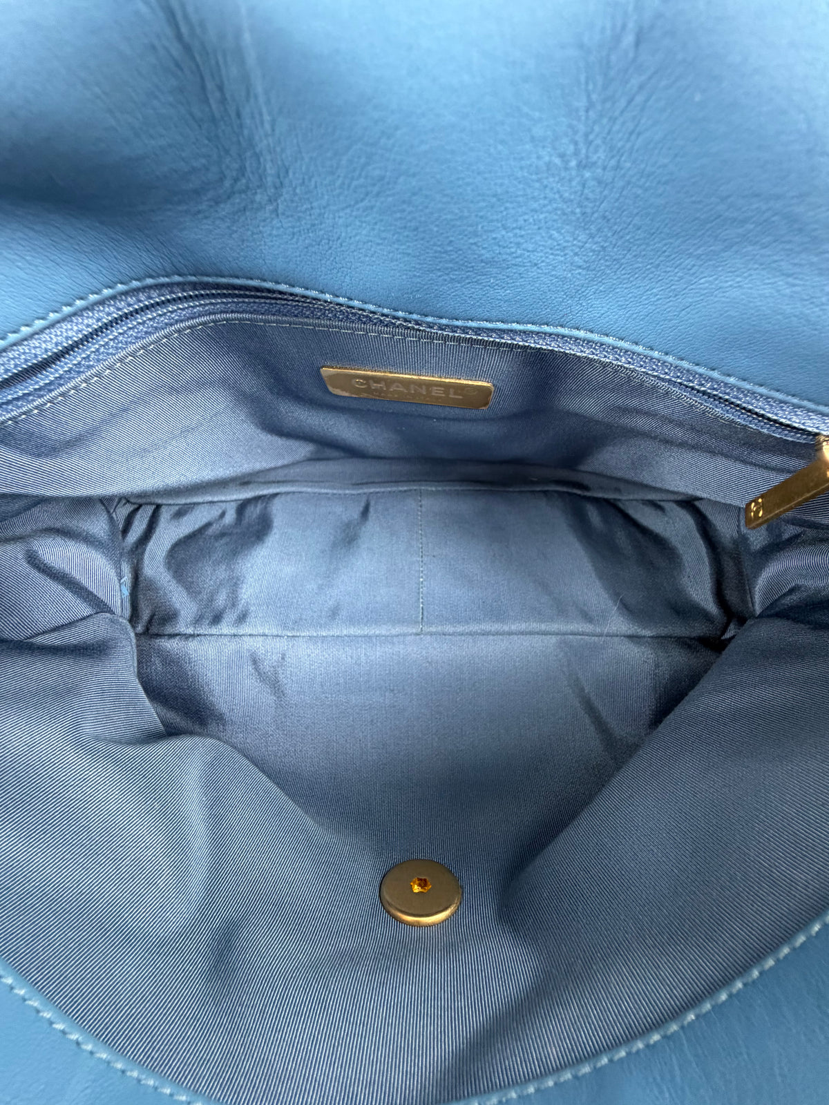 Borsa Chanel 19 Trapuntata in Pelle Azzurra