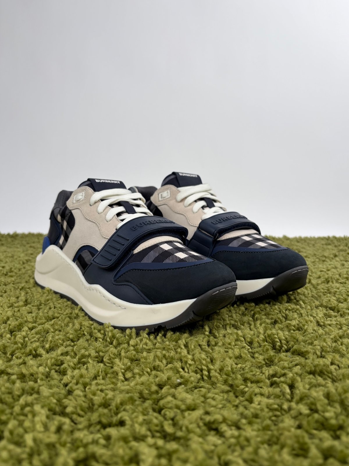 Burberry Ramsey Low-Top Sneaker Blu Multicolor 43 - Second Hand Di Fiore