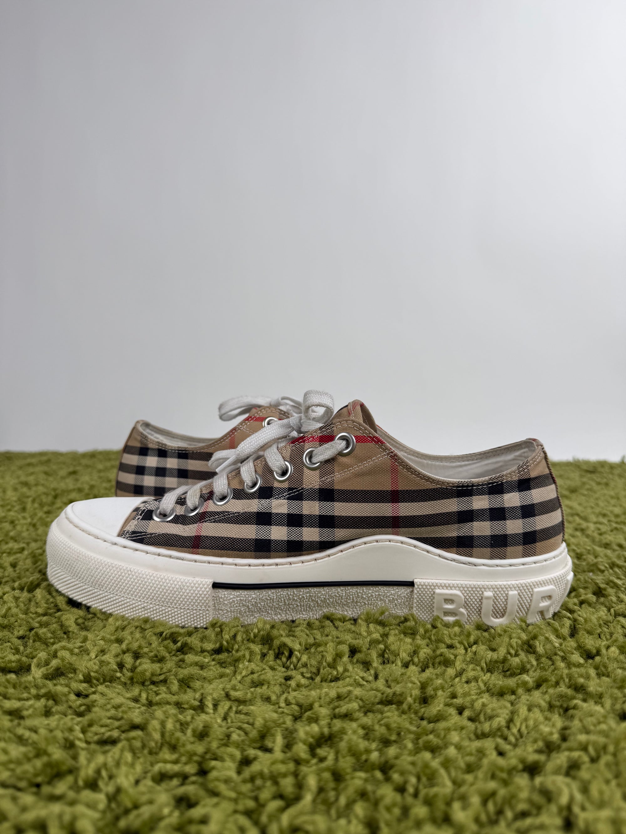 Burberry Check Sneaker Beige 42.5