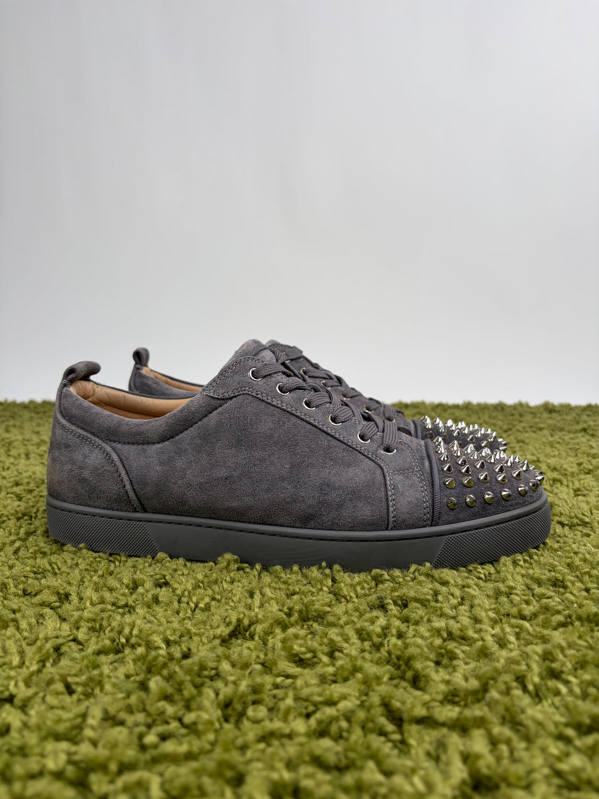 Christian Louboutin Spikes Low Grigio 45