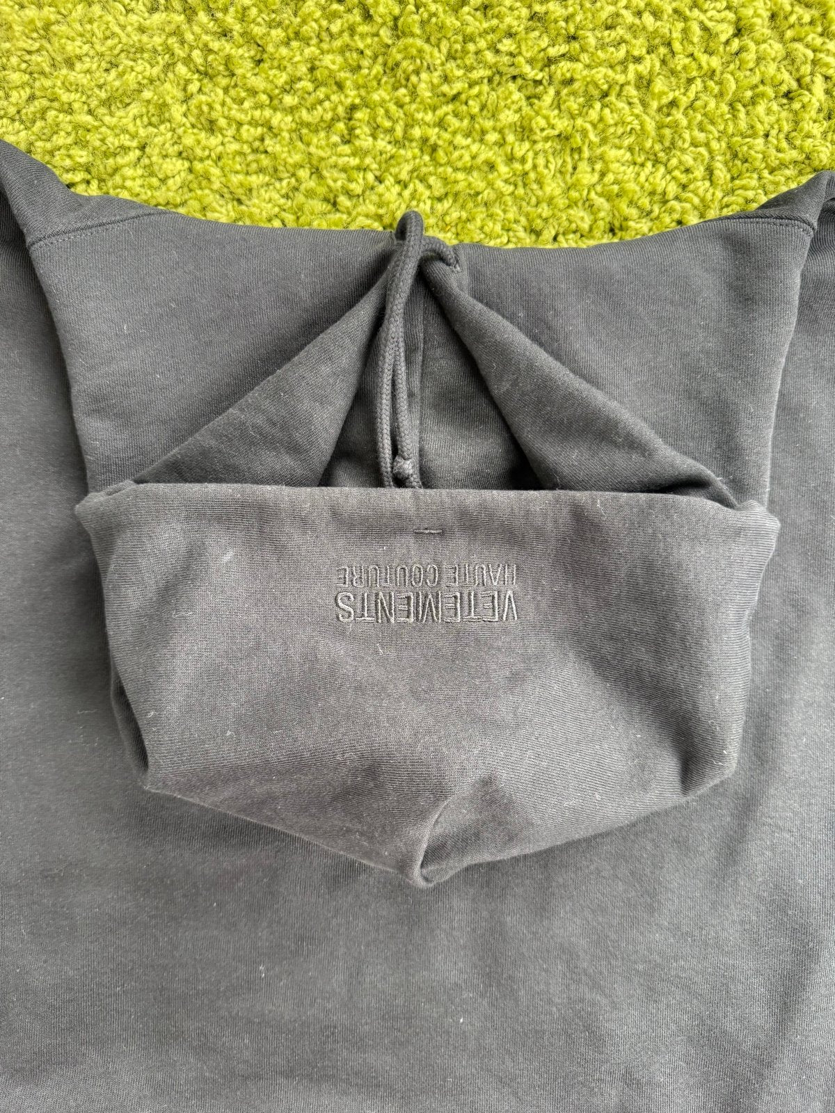 Felpa Vetements Haute Couture Nero M - Second Hand Di Fiore