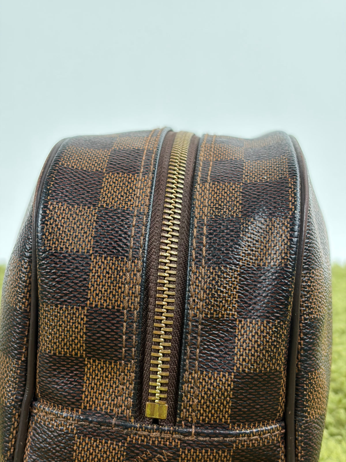 Beauty Case Louis Vuitton in tela Damier Marrone