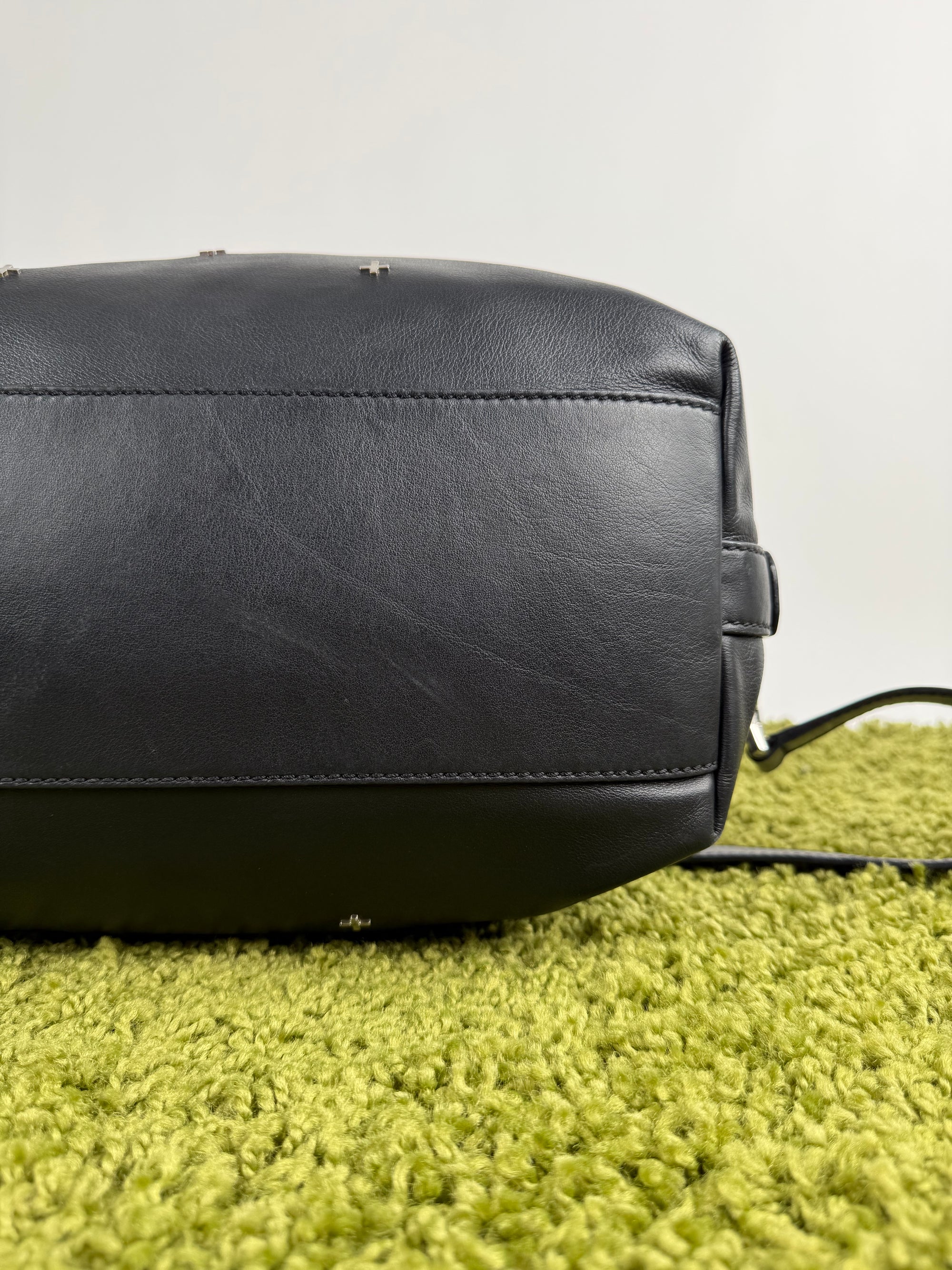 Borsa Givenchy Nightingale In pelle Nera