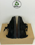 Louboutin basse Size 41.5 nere