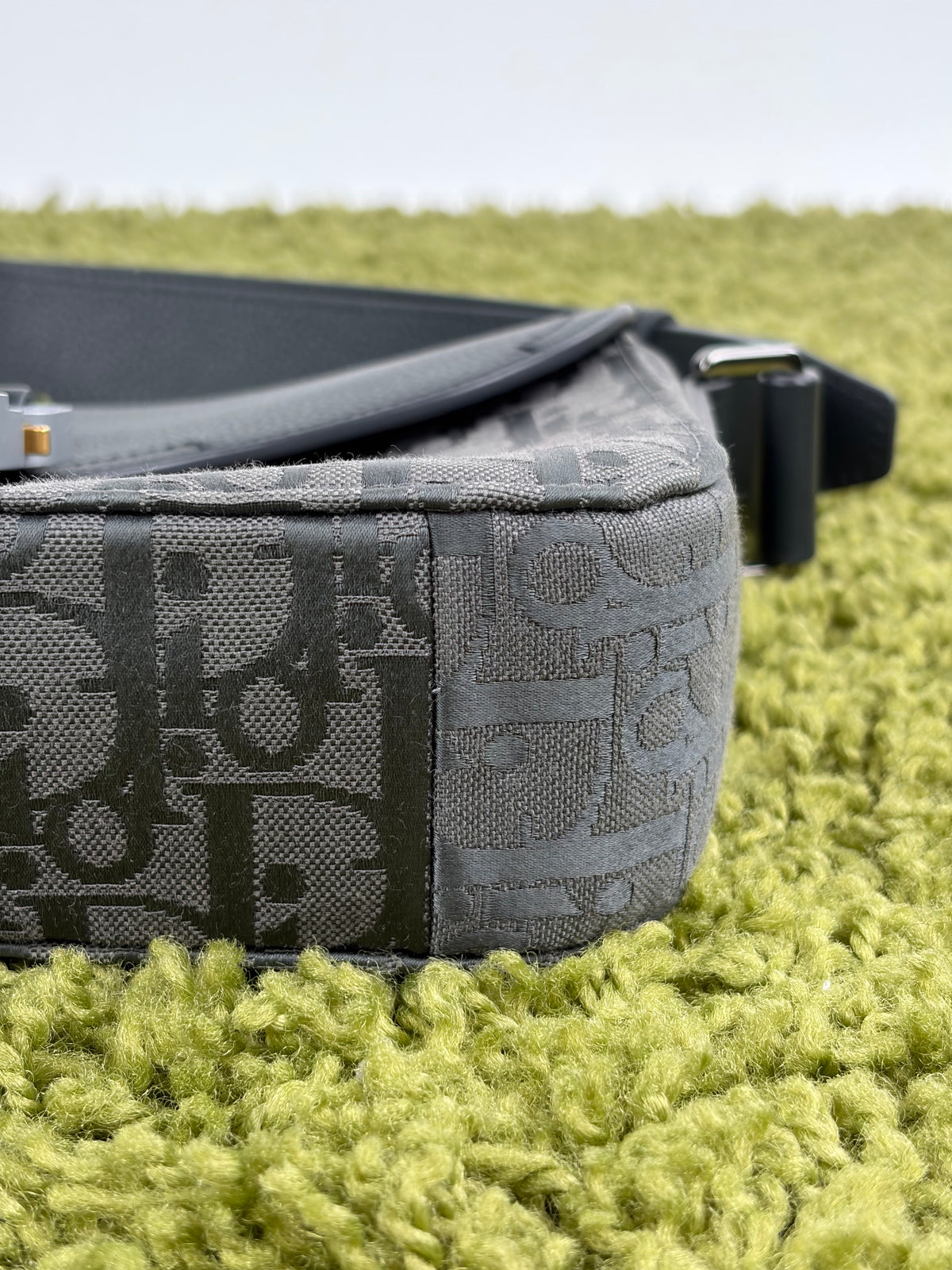 Borsa Christian Dior Saddle con pattina Grigia