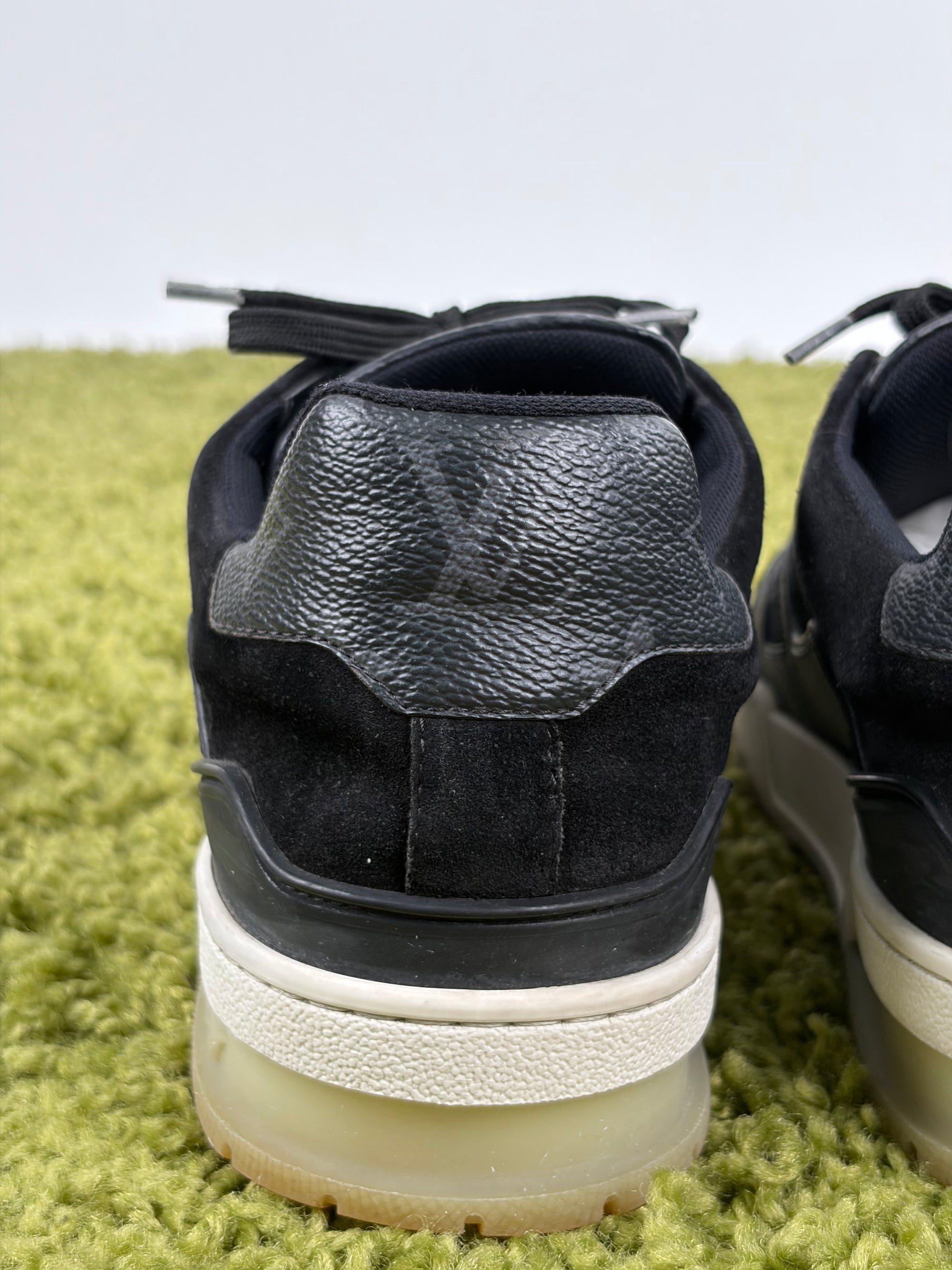 Louis vuitton trainer Size 6.5=41.5 calza 42.5 nere e bianche