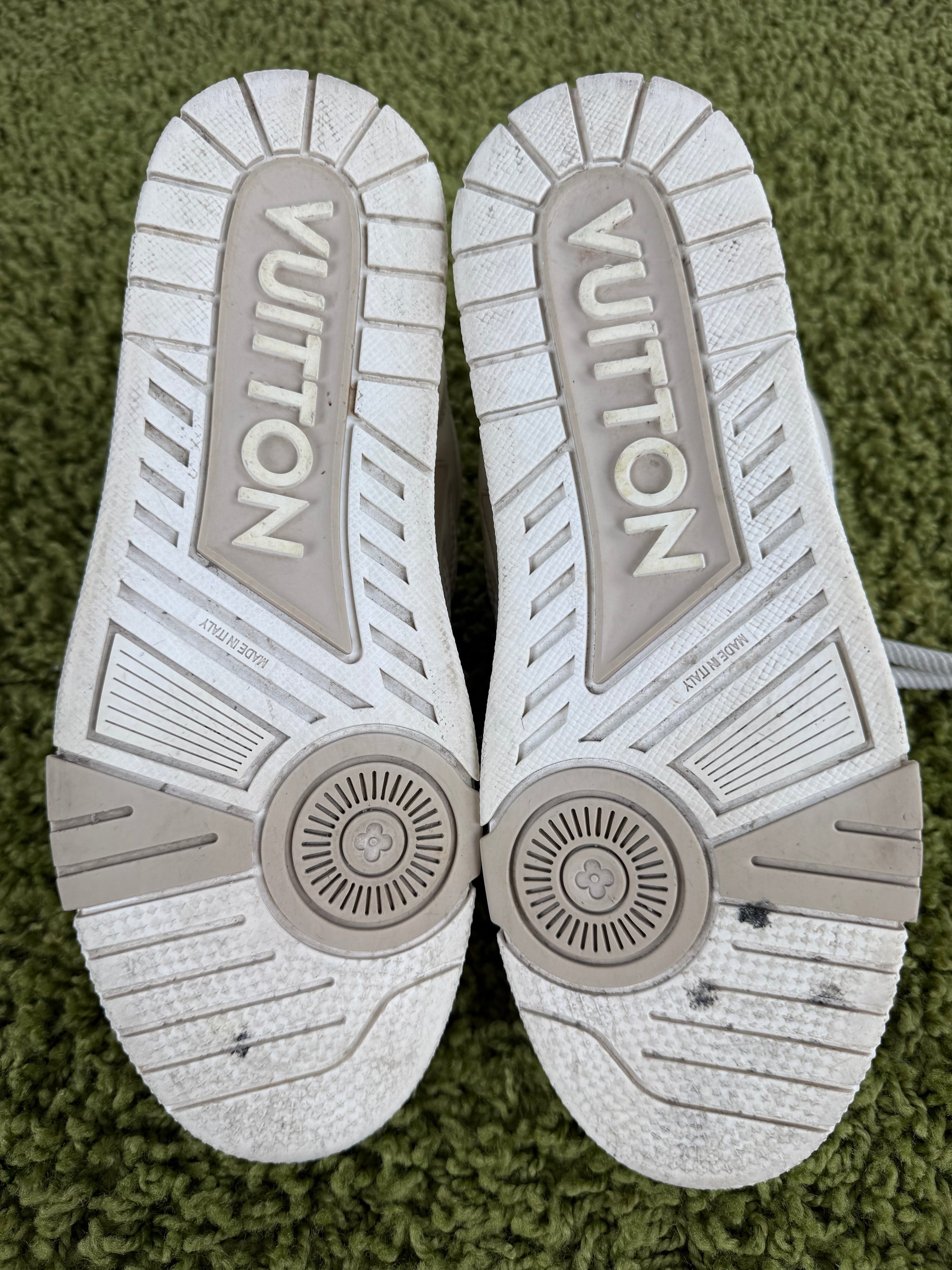 Louis Vuitton Skate Beige 8