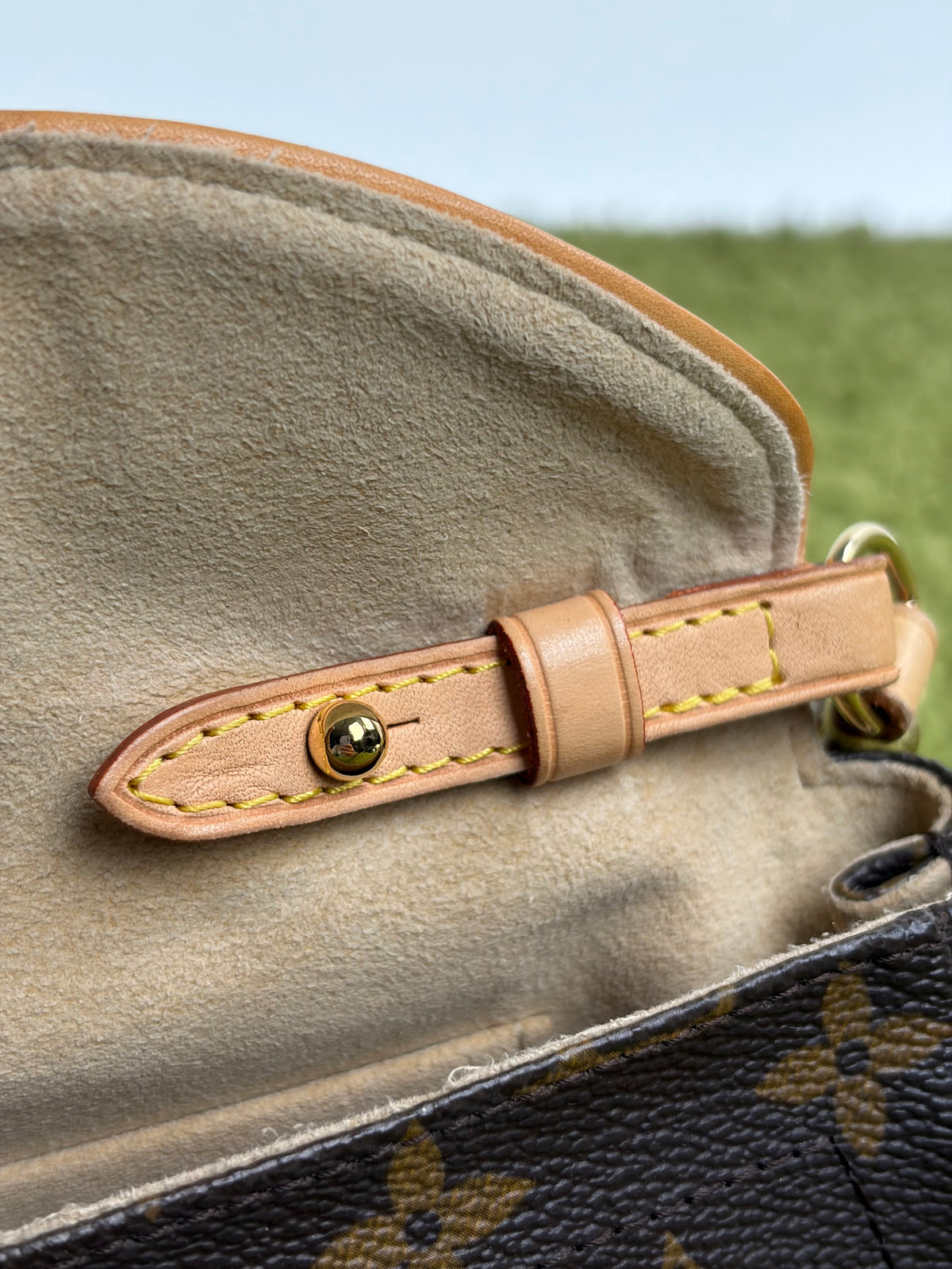 Borsa Louis Vuitton Monogram Beverly Marrone