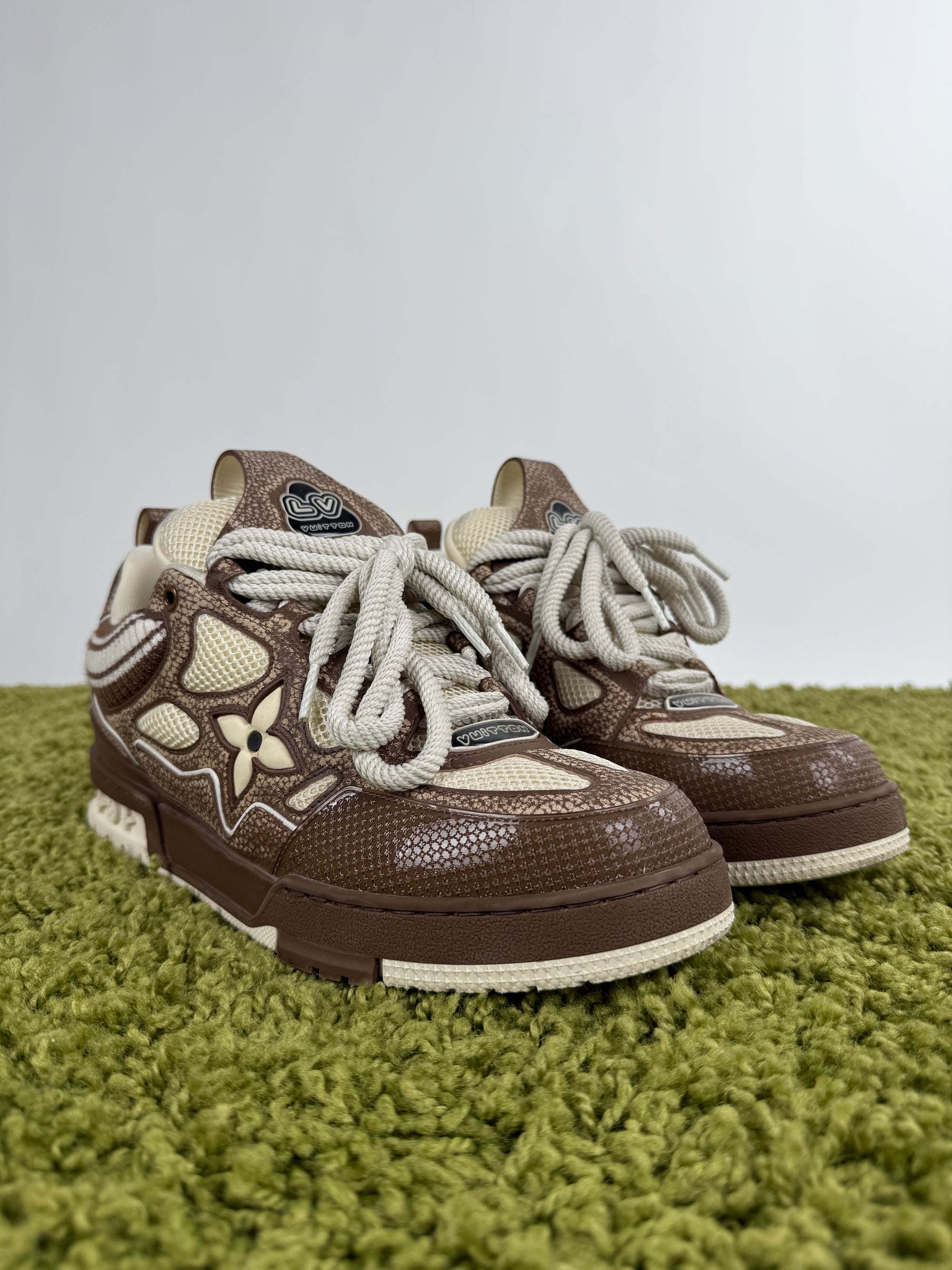 Louis Vuitton Skate Marrone 10