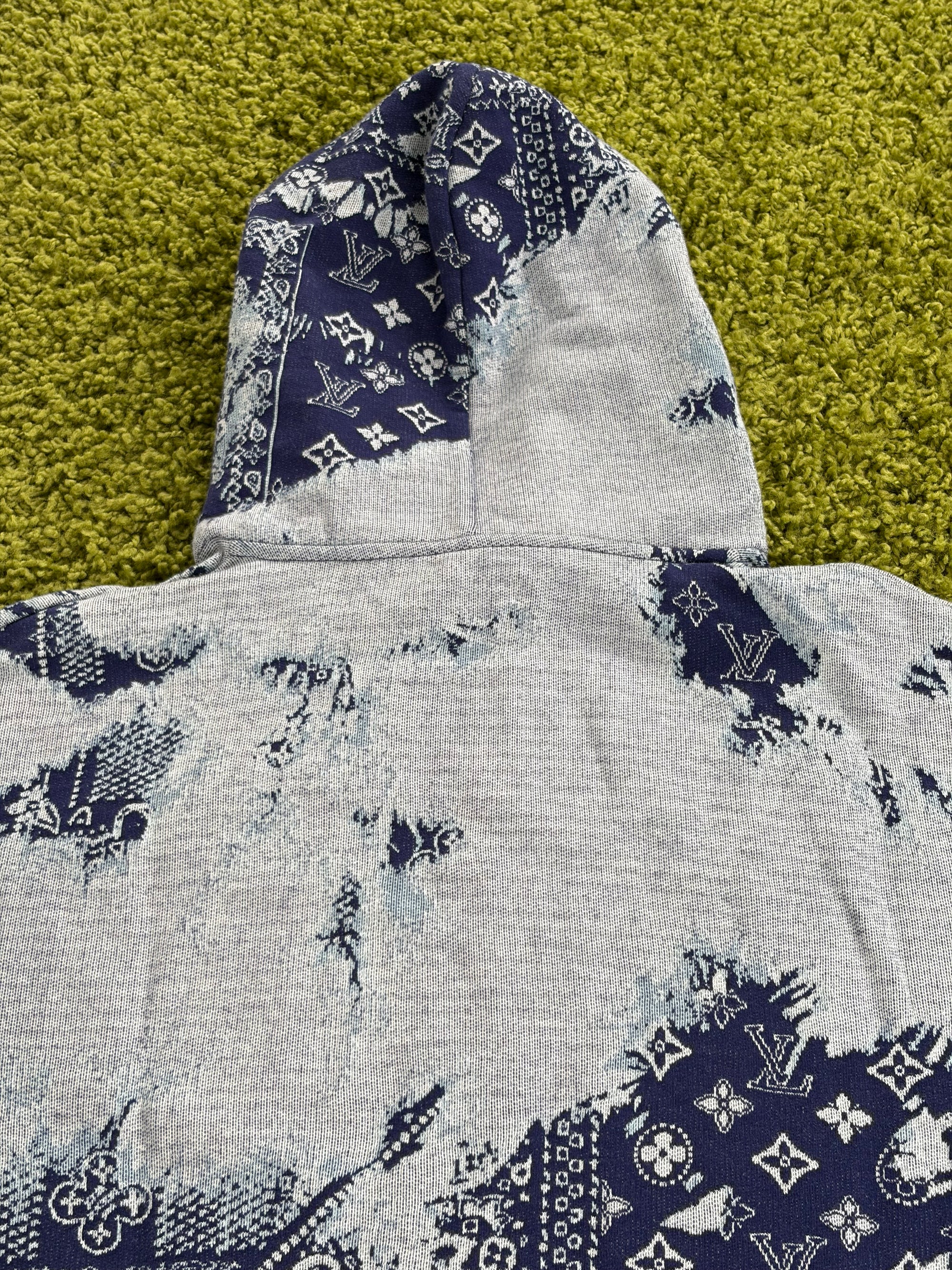 Completo Louis Vuitton Size XL blu e bianco