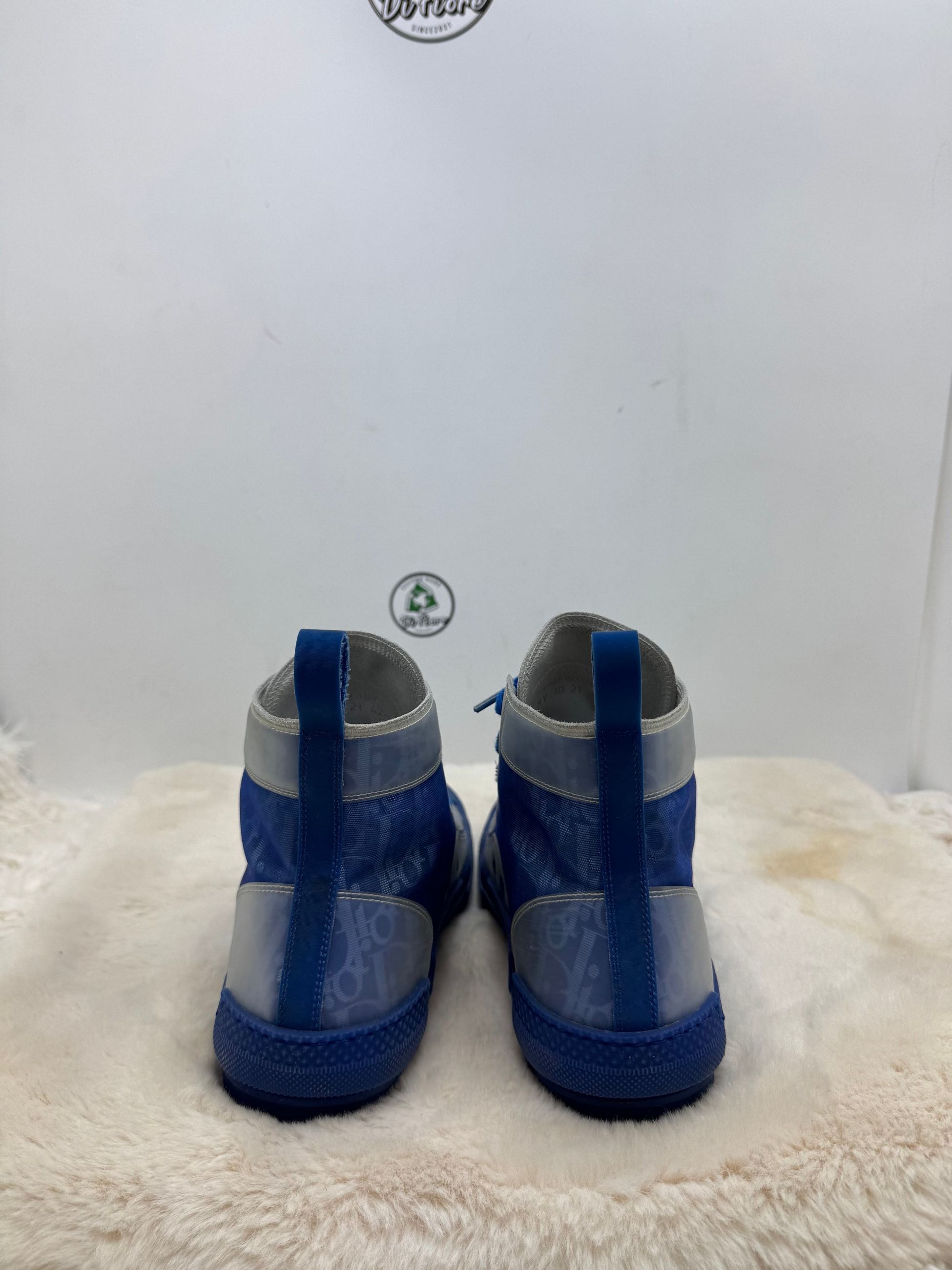 Dior B23