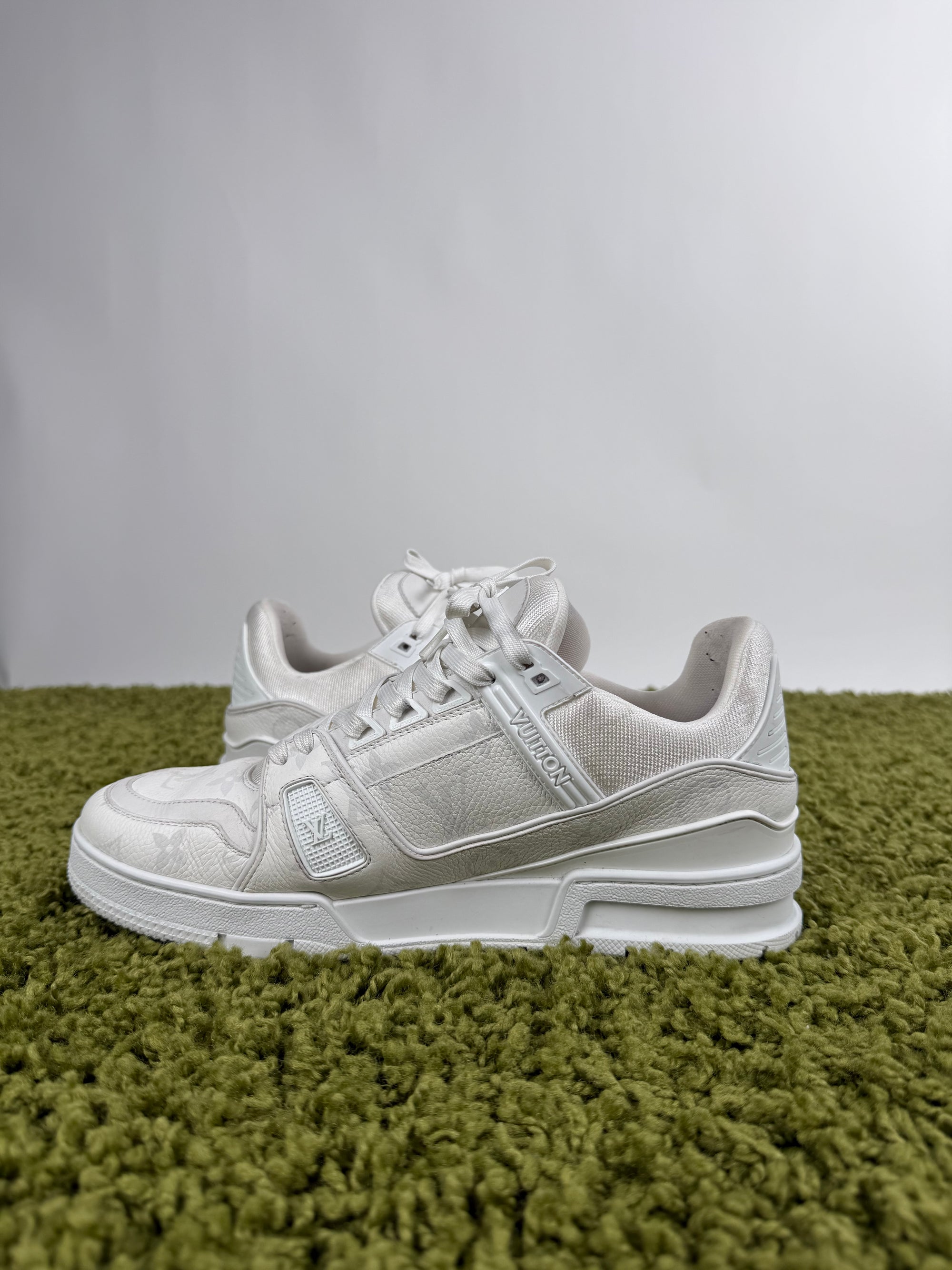 Louis Vuitton Trainer Bianca 7