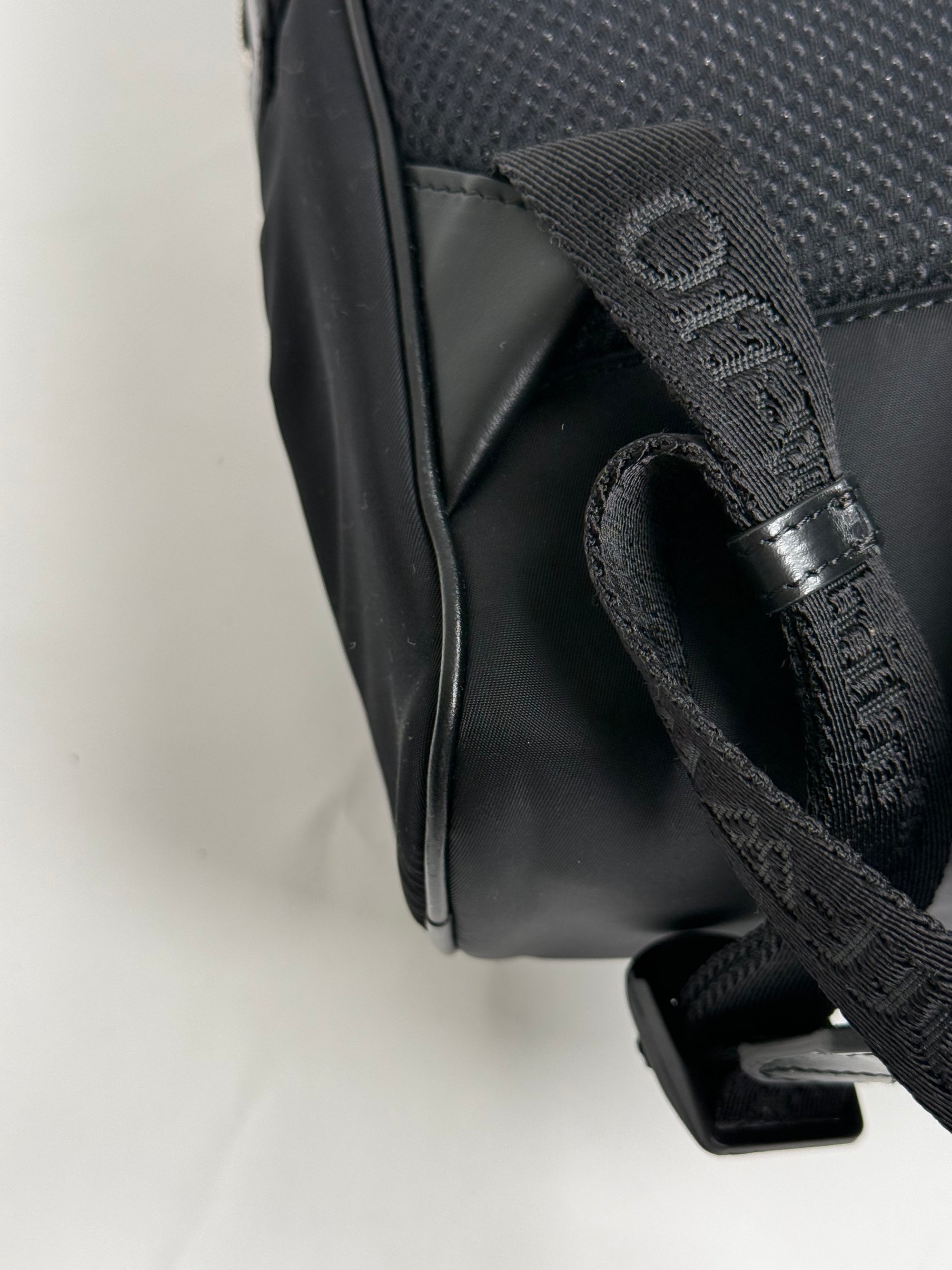 Zaino off white nero
