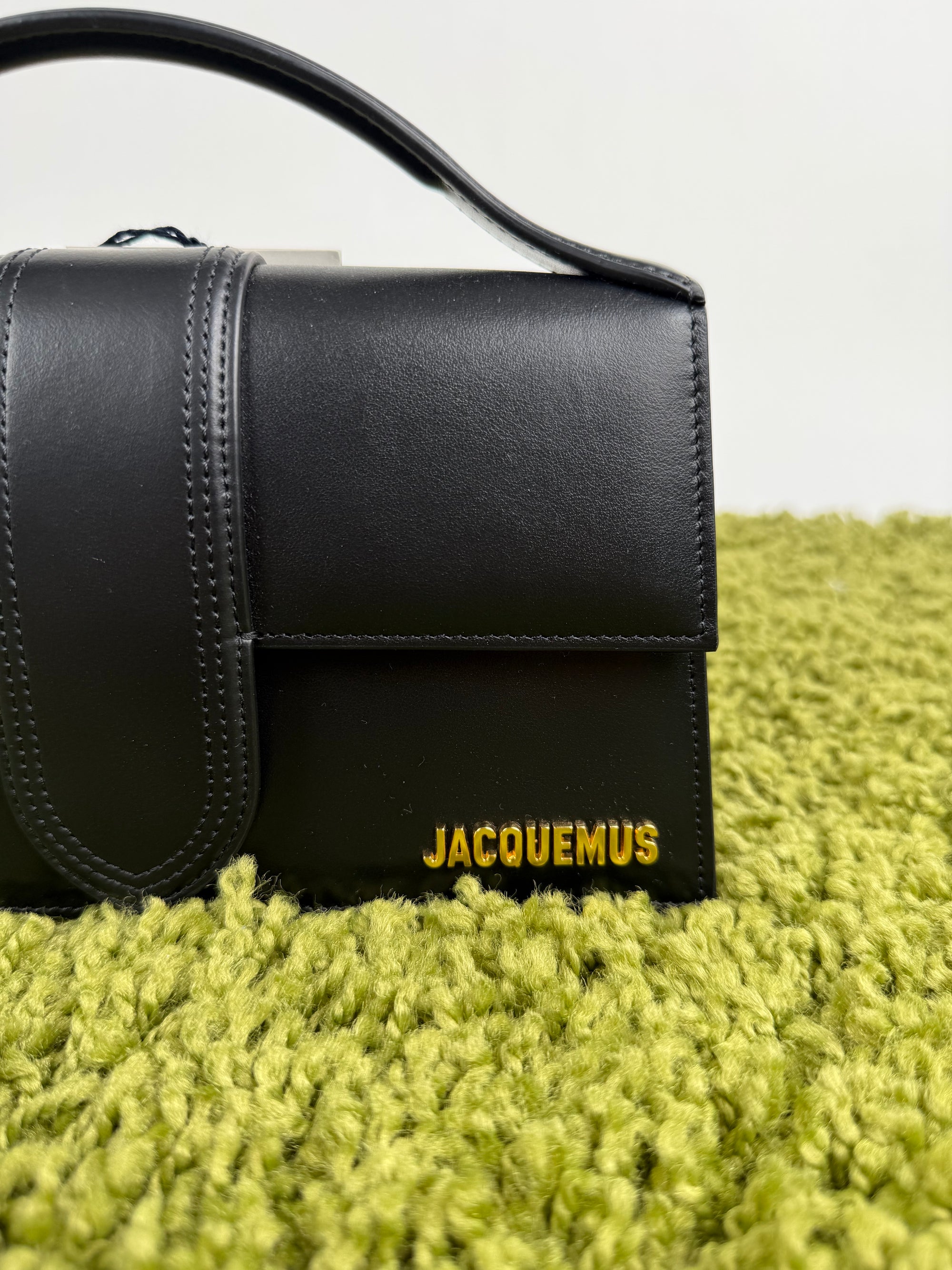 Jacquemus Grande La Bambino Nera